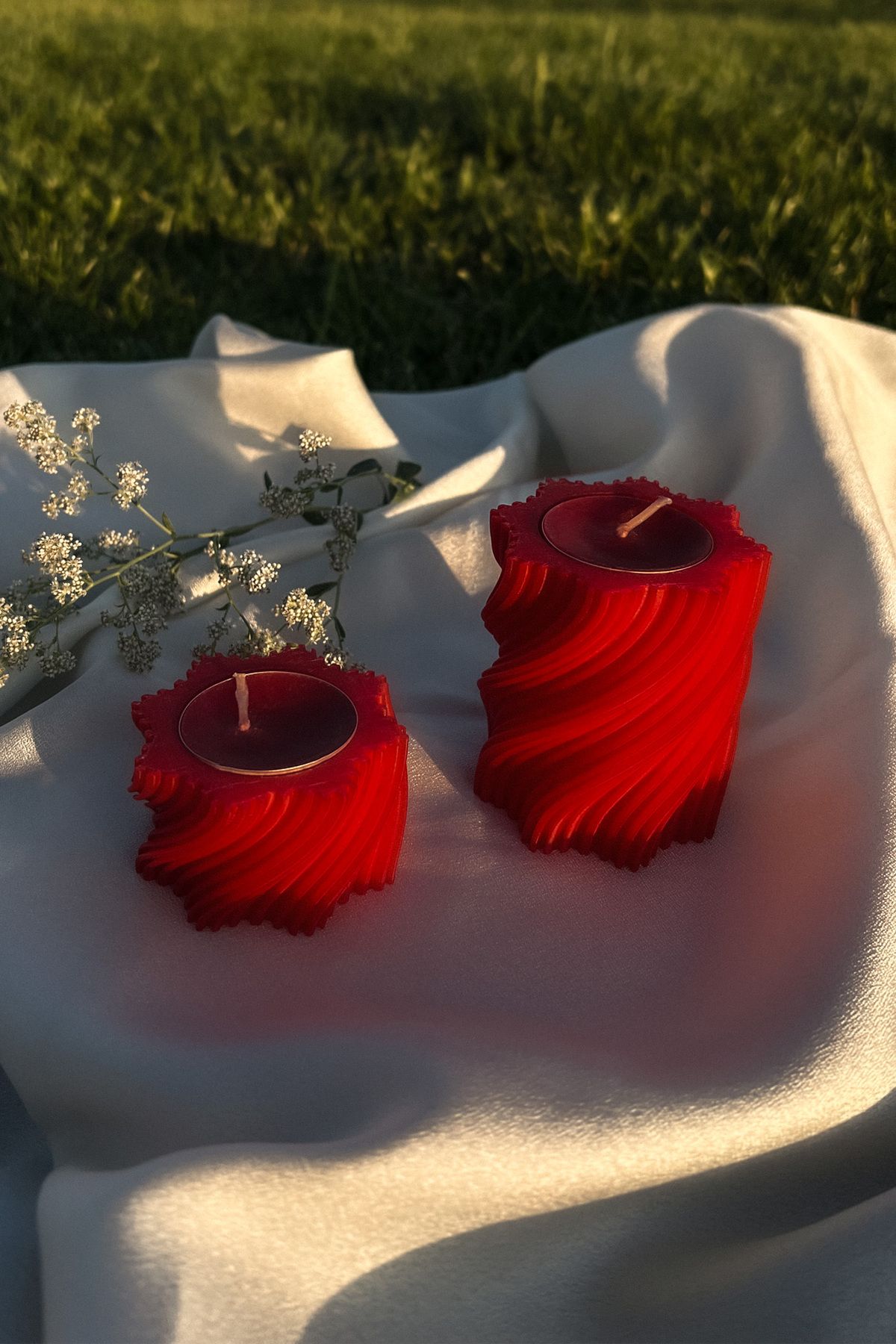 MİLSO Modern Tasarımlı Dekoratif Mumluk Seti - 2'li Kırmızı Spiral Tealight