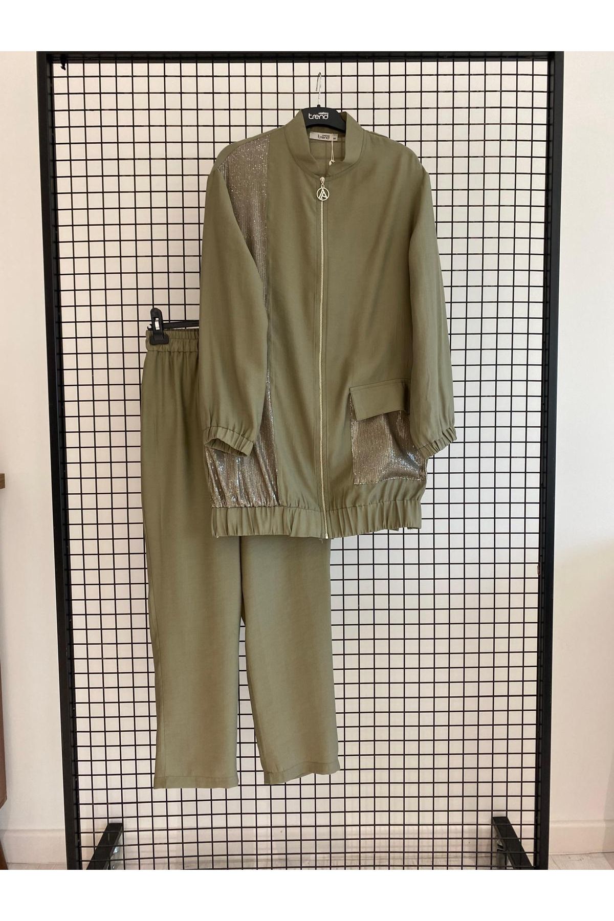 Armine Trend Yeni Sezon Pul Detaylı Pantolonlu Takım 25DSB670 MODAAYKA