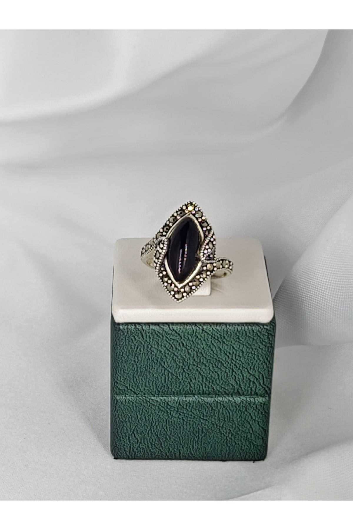 collawood Obsidyen Taşlı Gümüş Yüzük