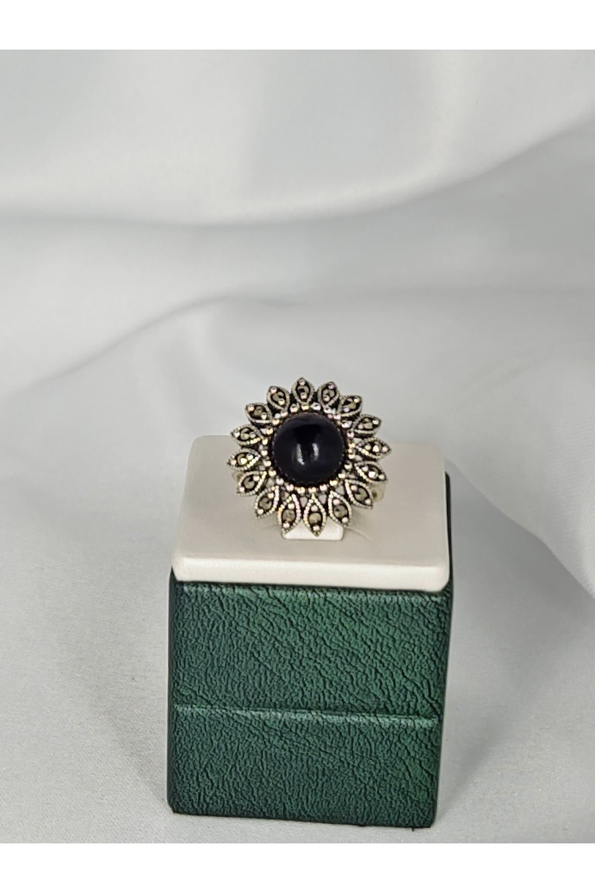 collawood Obsidyen Taşlı Gümüş Yüzük