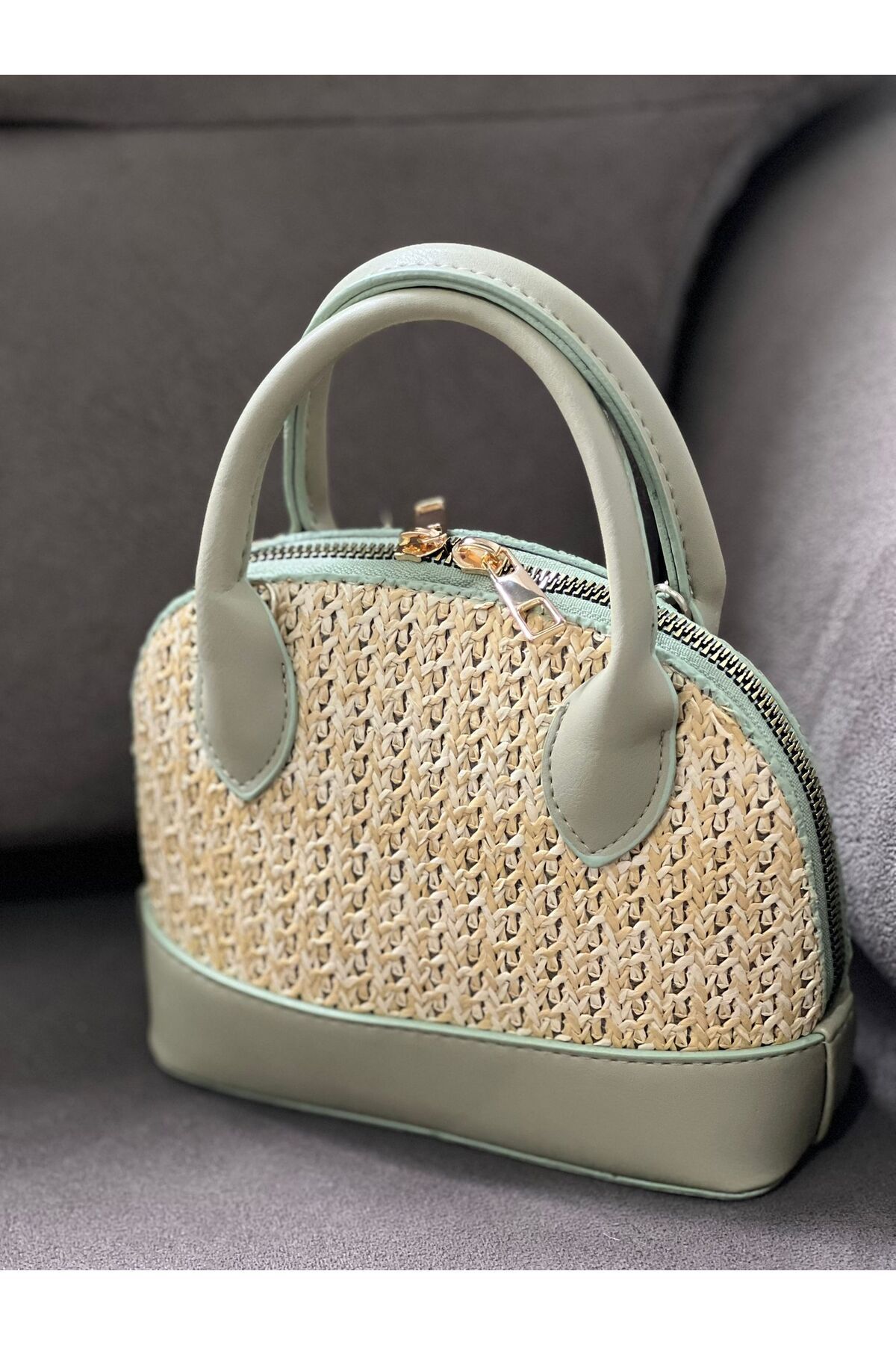 ST Bags Kadın Yeni Sezon Hasır Detaylı Şık Çapraz Çanta