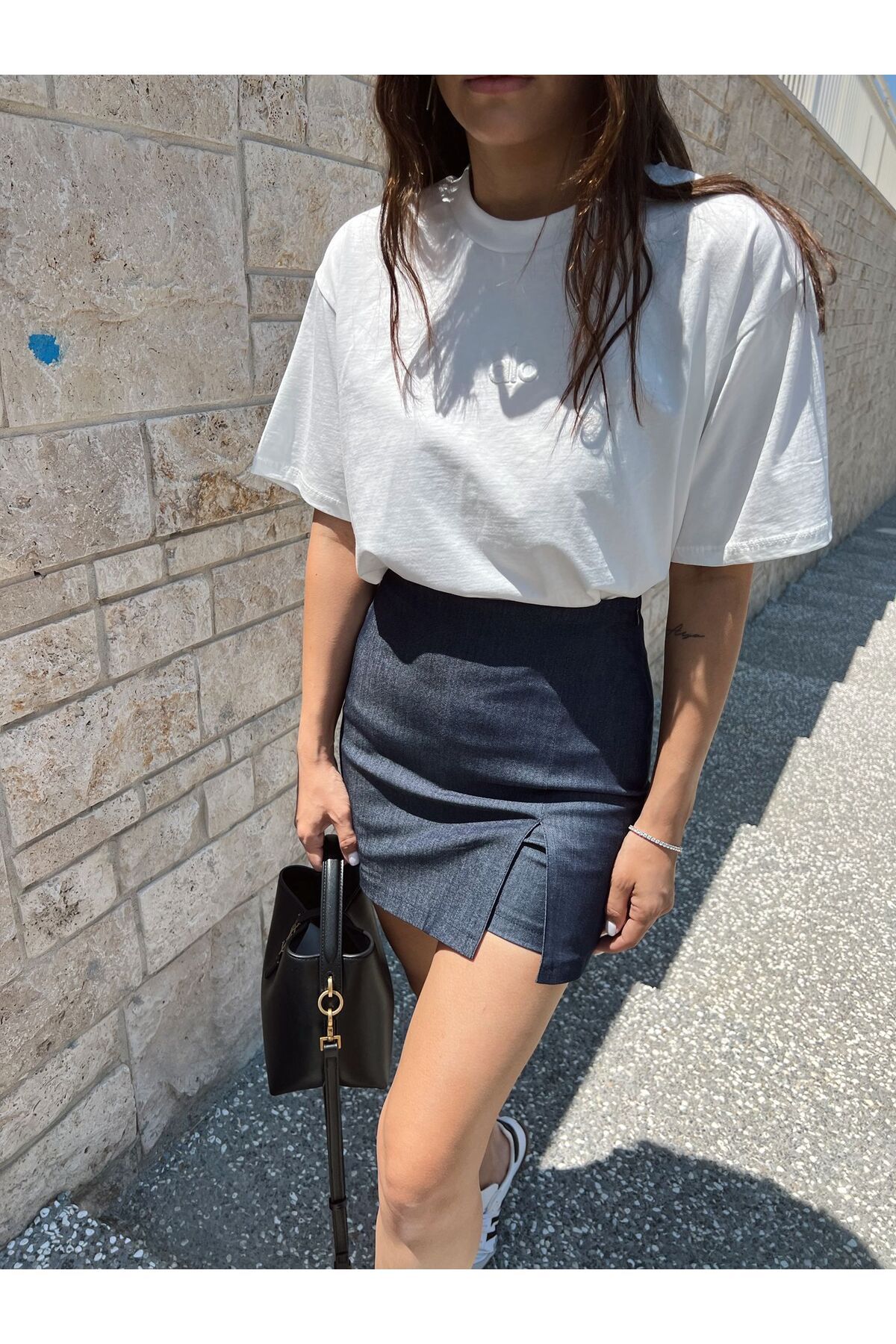 ONZEMODE Orj Marka Nakışlı %100 Pamuklu Oversize Beyaz T-shirt
