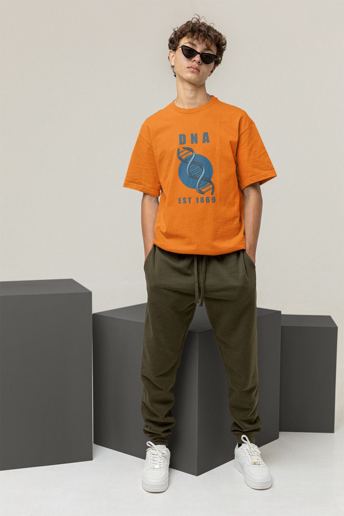 Uniquetex NUBENSE / DENGA-07 - Oversize Unisex Teleskop Baskılı Turuncu Bisiklet Yaka T-shirt (Bilim Tişört)
