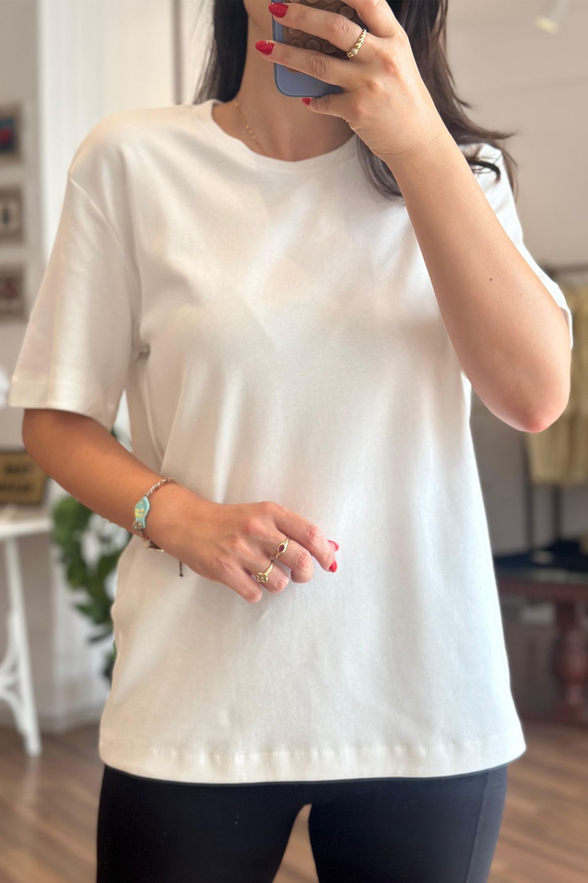 Unique Boutique Beyaz Basic Tshirt