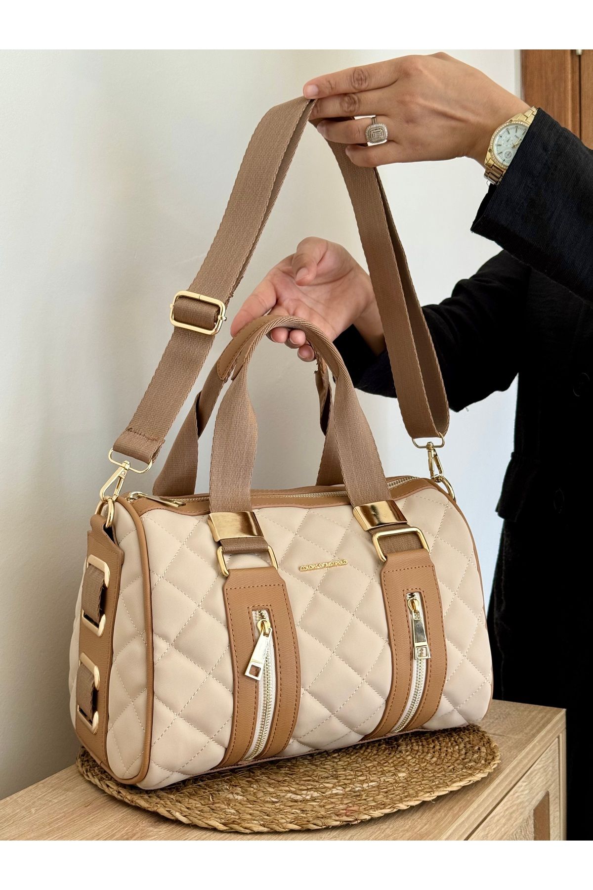 Just Polo JP orijinal kadın kapitone silindir el ve omuz çantası ebat :25x30 cm