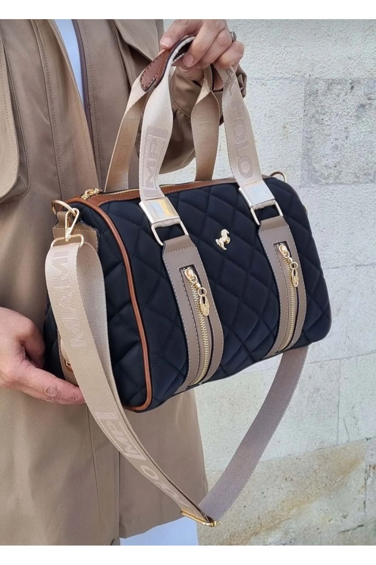 Just Polo JP orijinal kadın kapitone silindir el ve omuz çantası ebat :25x30 cm