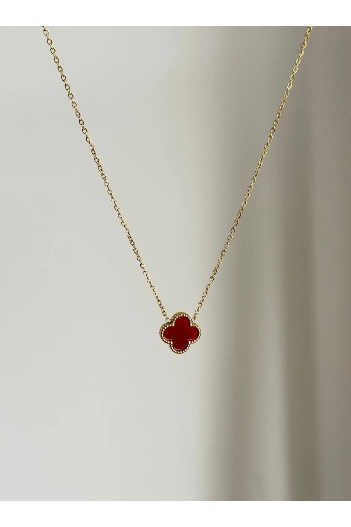 luxyansımalar Bordo Yonca Van Cleef Çelik Kolye