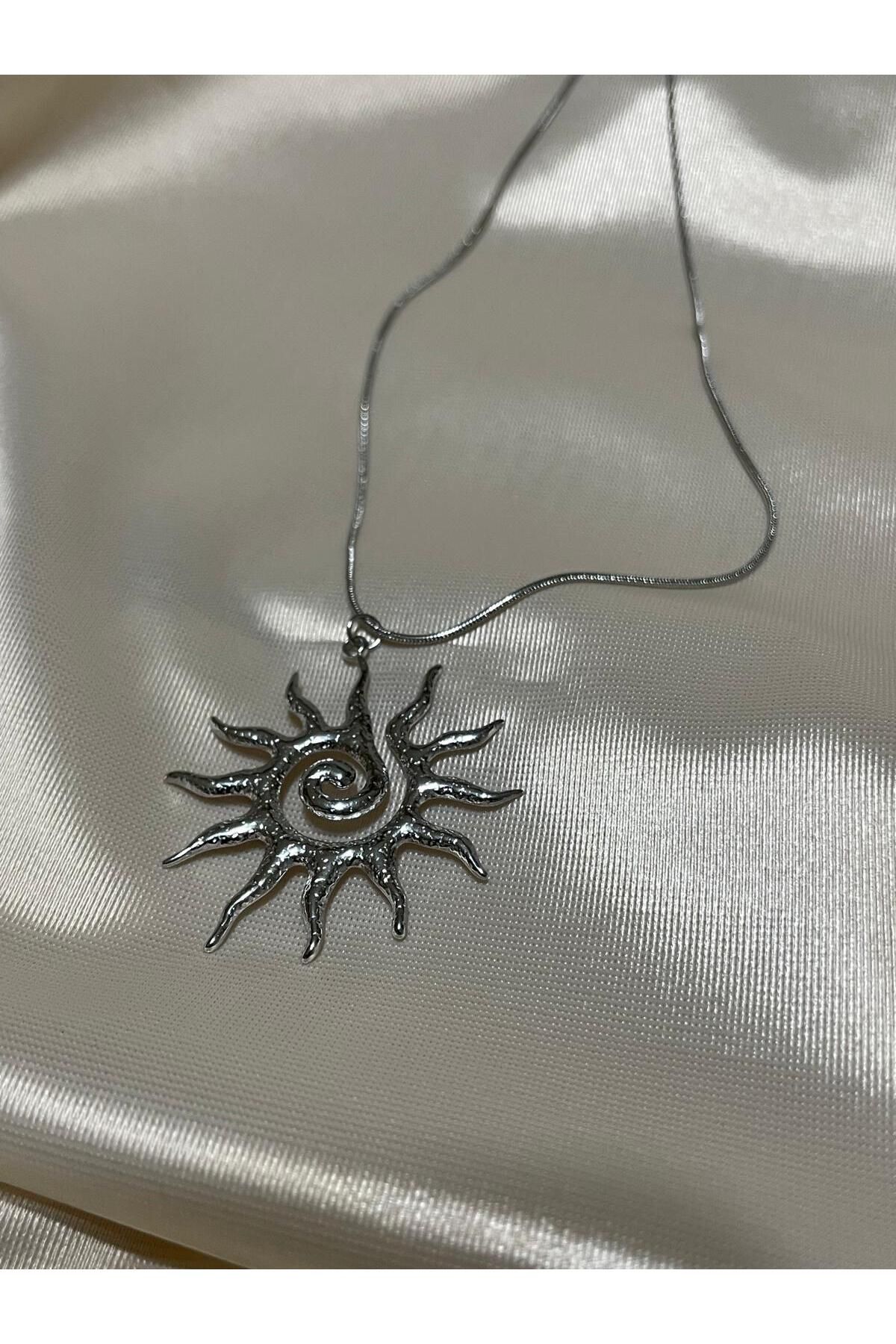 Lila Accessory çelik kolye