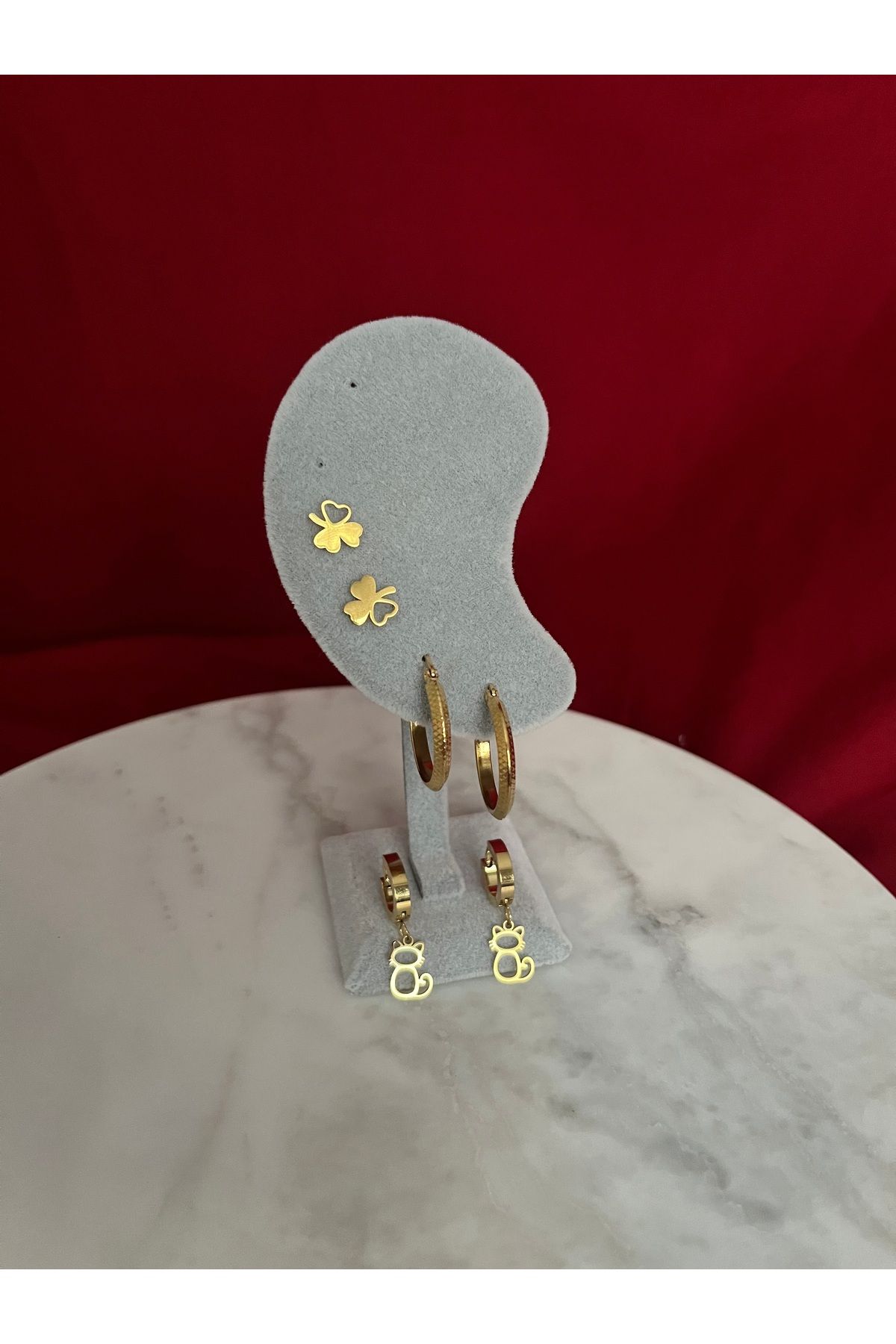 AKSESUARIM 6’lı Gold Çelik Küpe Seti – Kedi Figürlü, Yonca & Halka Karışık Model