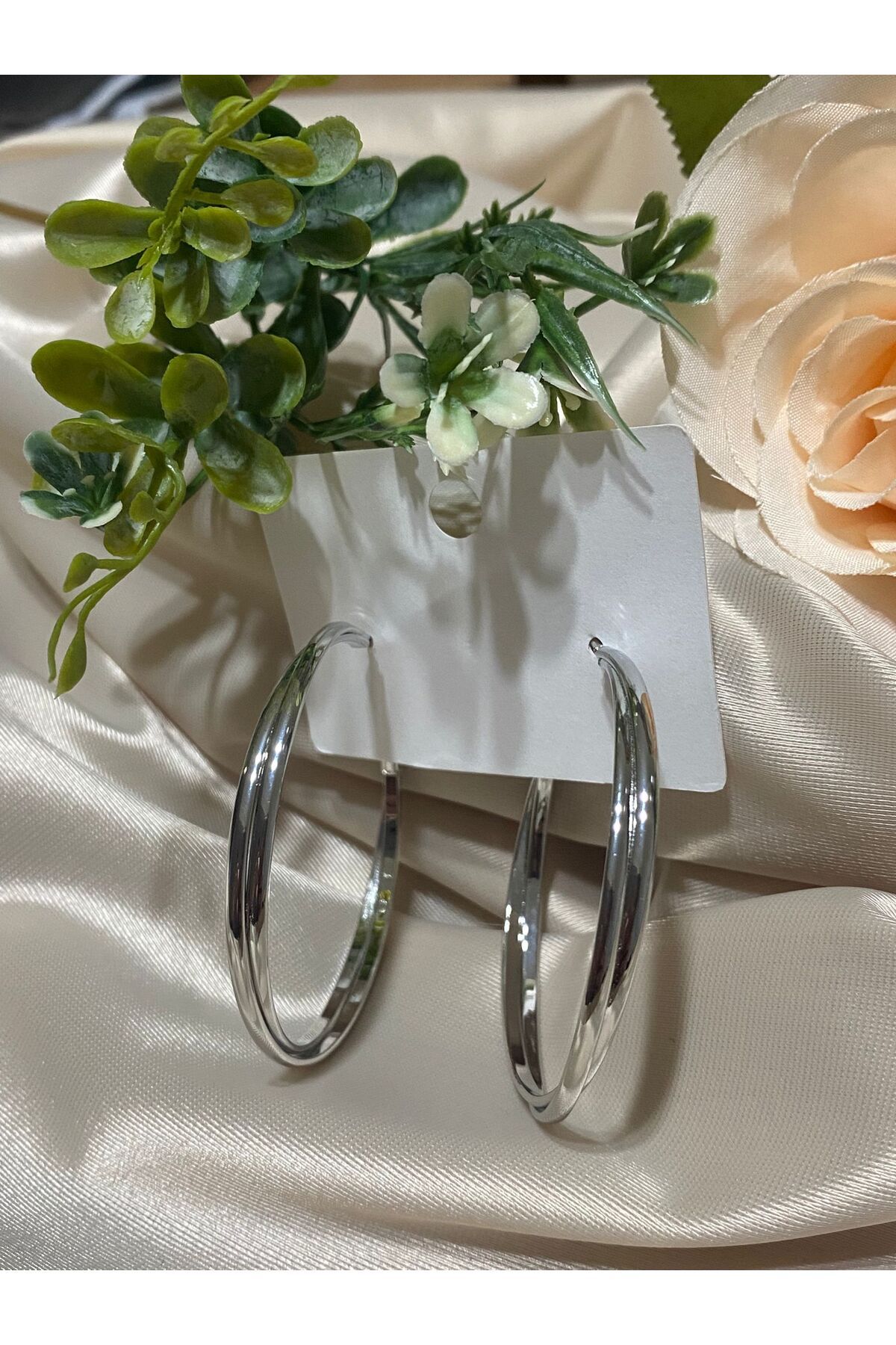 Lila Accessory Silver Renk Çelik Halka Küpe