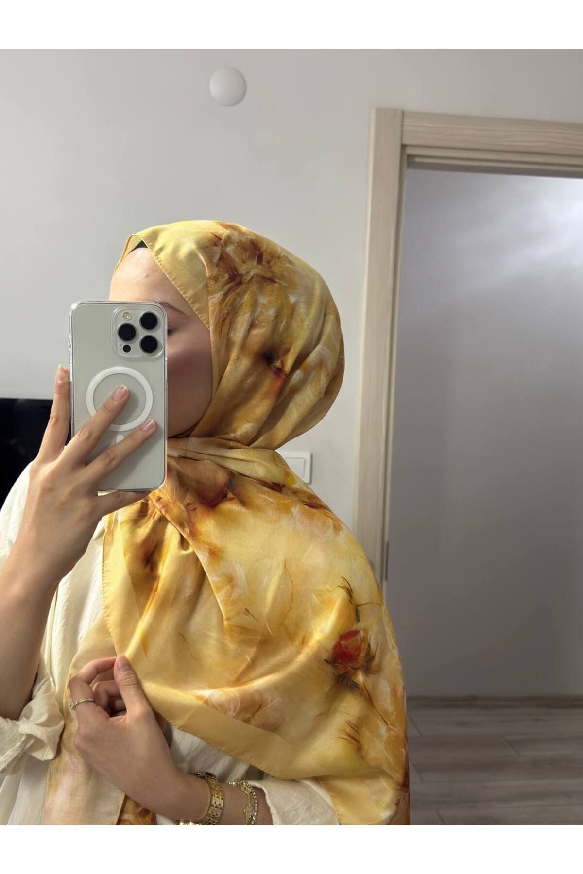 Hafsa Scarfs DESENLİ KONFORT VUAL ŞAL SARI