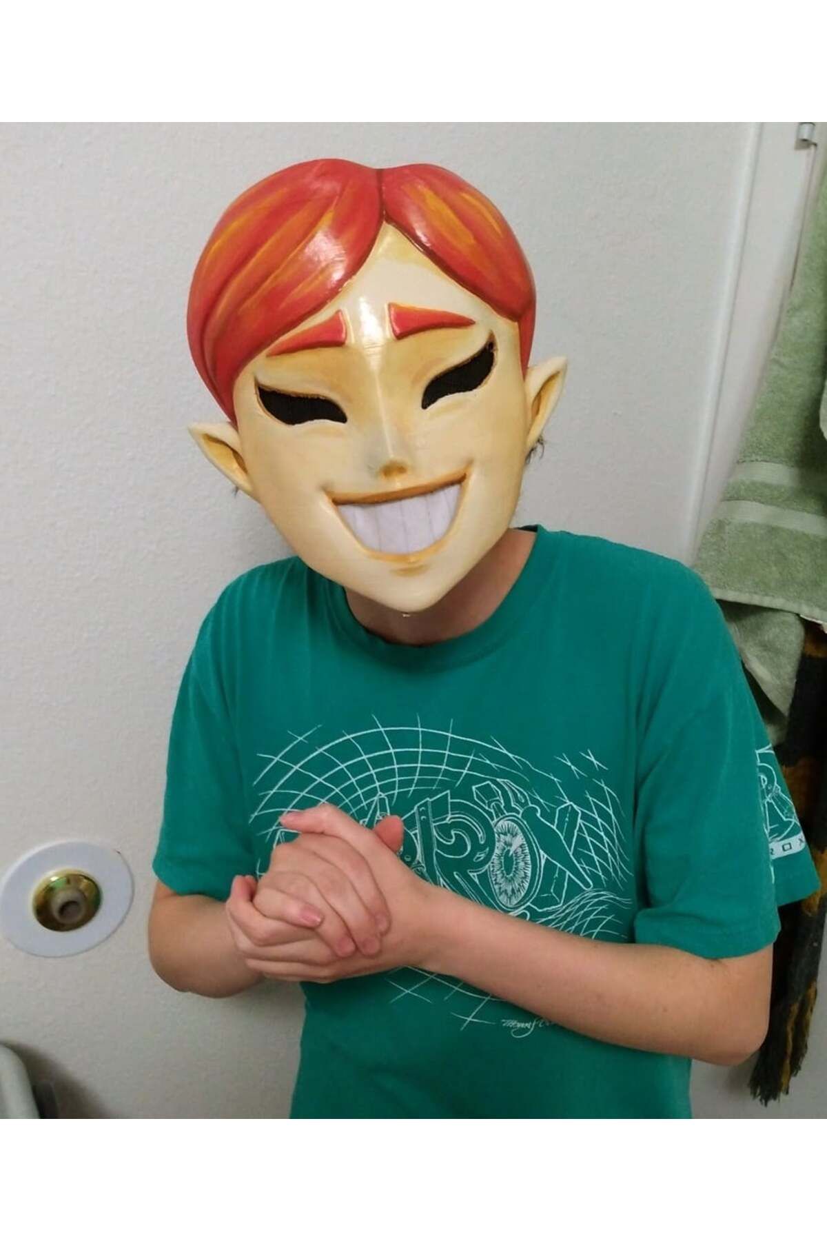 Lucest Giyilebilir Cosplay: Mutlu Maske Satıcı Maskesi (Plastik Aparattır!!!)