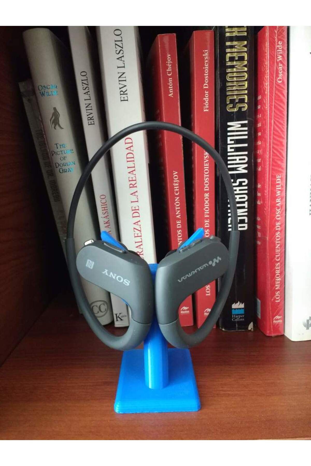 Lucest Sony Walkman kulaklık Standı (NW-WS623 - NW-WS625 veya benzeri) (Plastik Aparattır!!!)