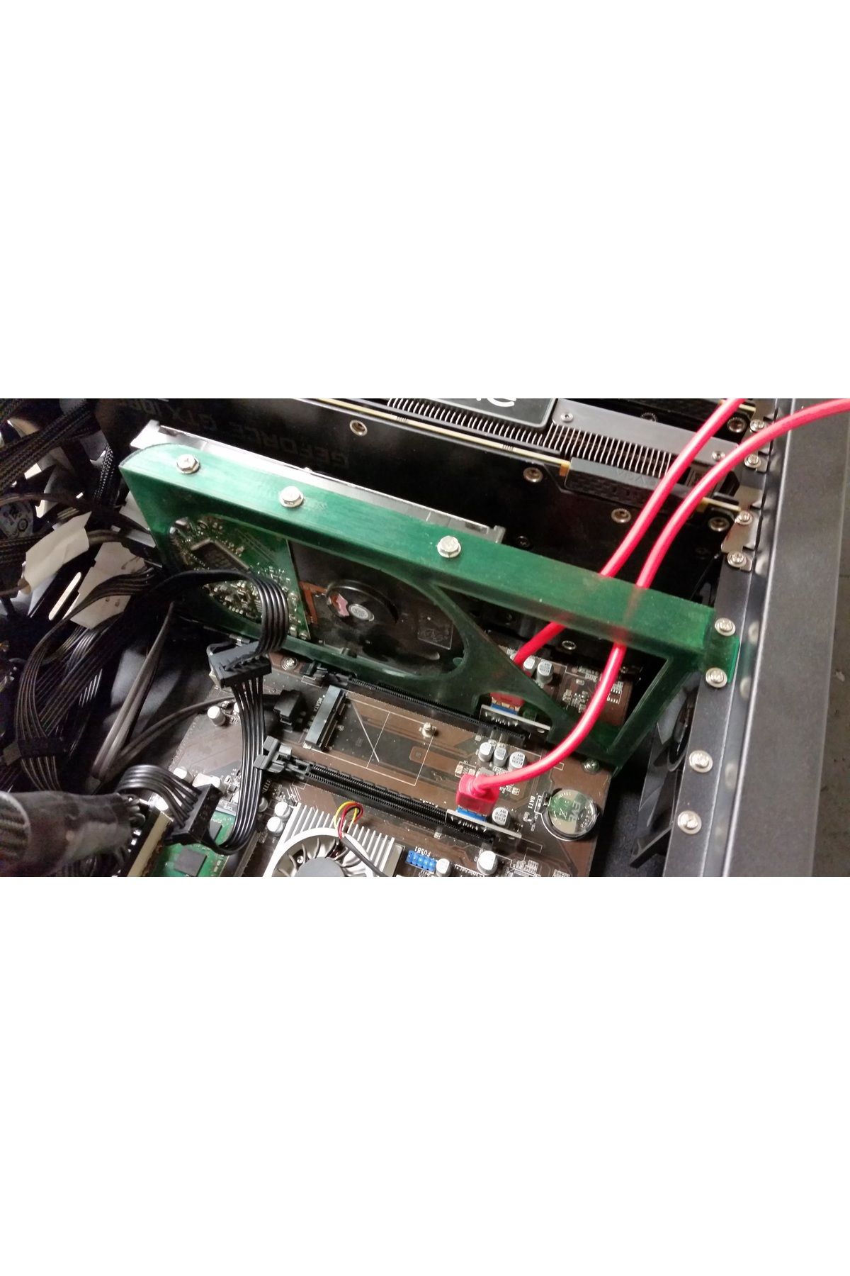 Lucest PCIe x1 yükseltici kesimli PCIe yuvası 3,5" Uyumlu HDD Braketi (Plastik Aparattır!!!)