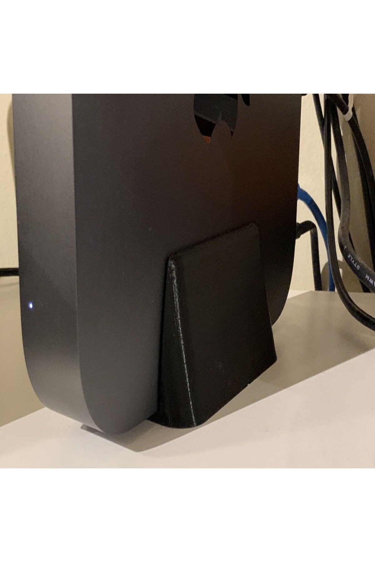 Lucest Mac Mini Standı (Plastik Aparattır!!!)