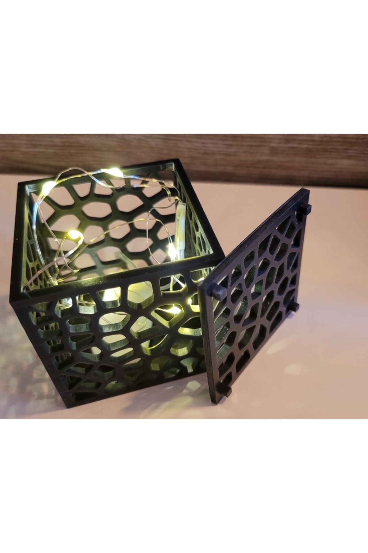 Lucest Voronoi kutusu için üst kapak (Plastik Aparattır!!!)