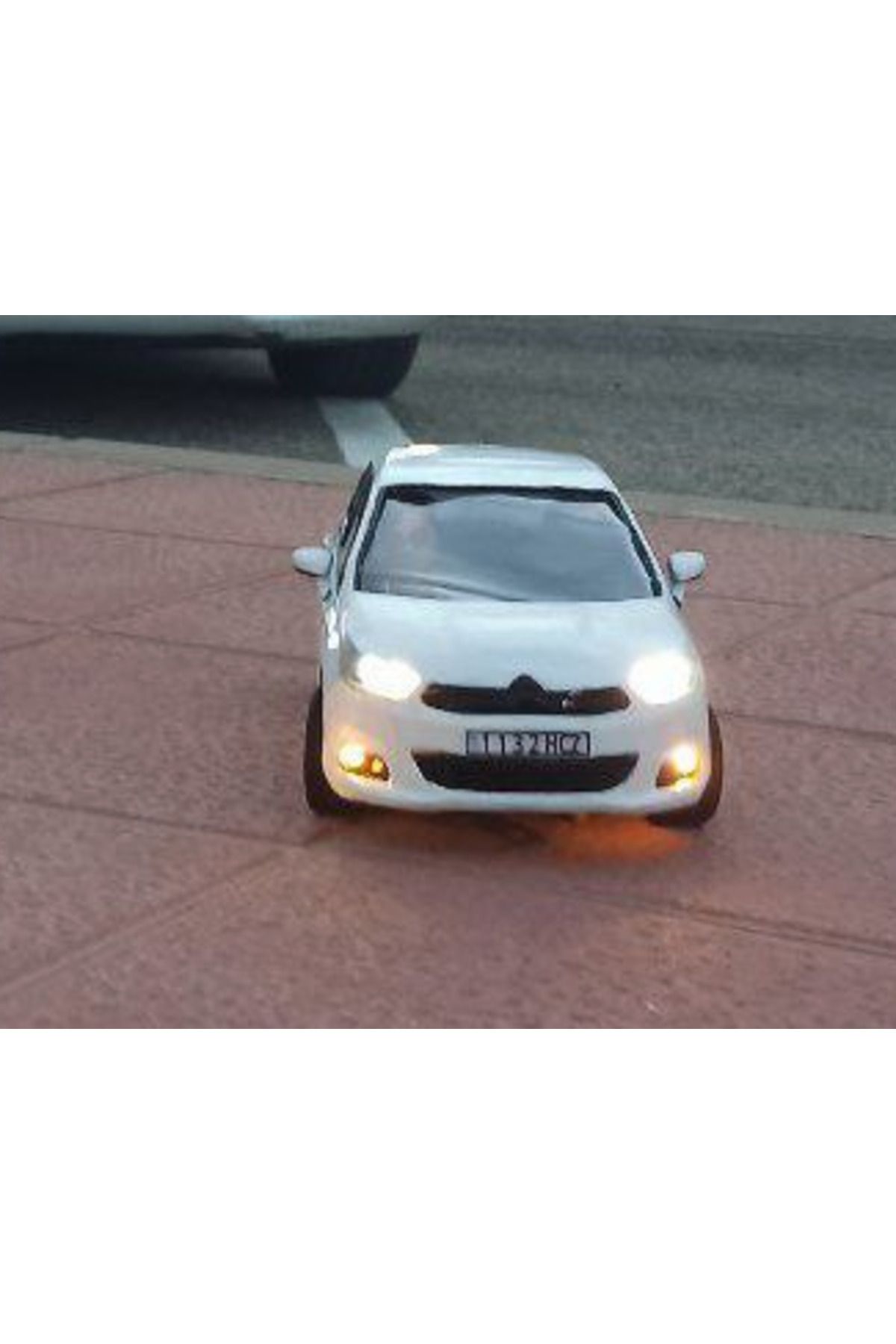 Lucest citroen c4 gövde rc (Plastik Aparattır!!!)