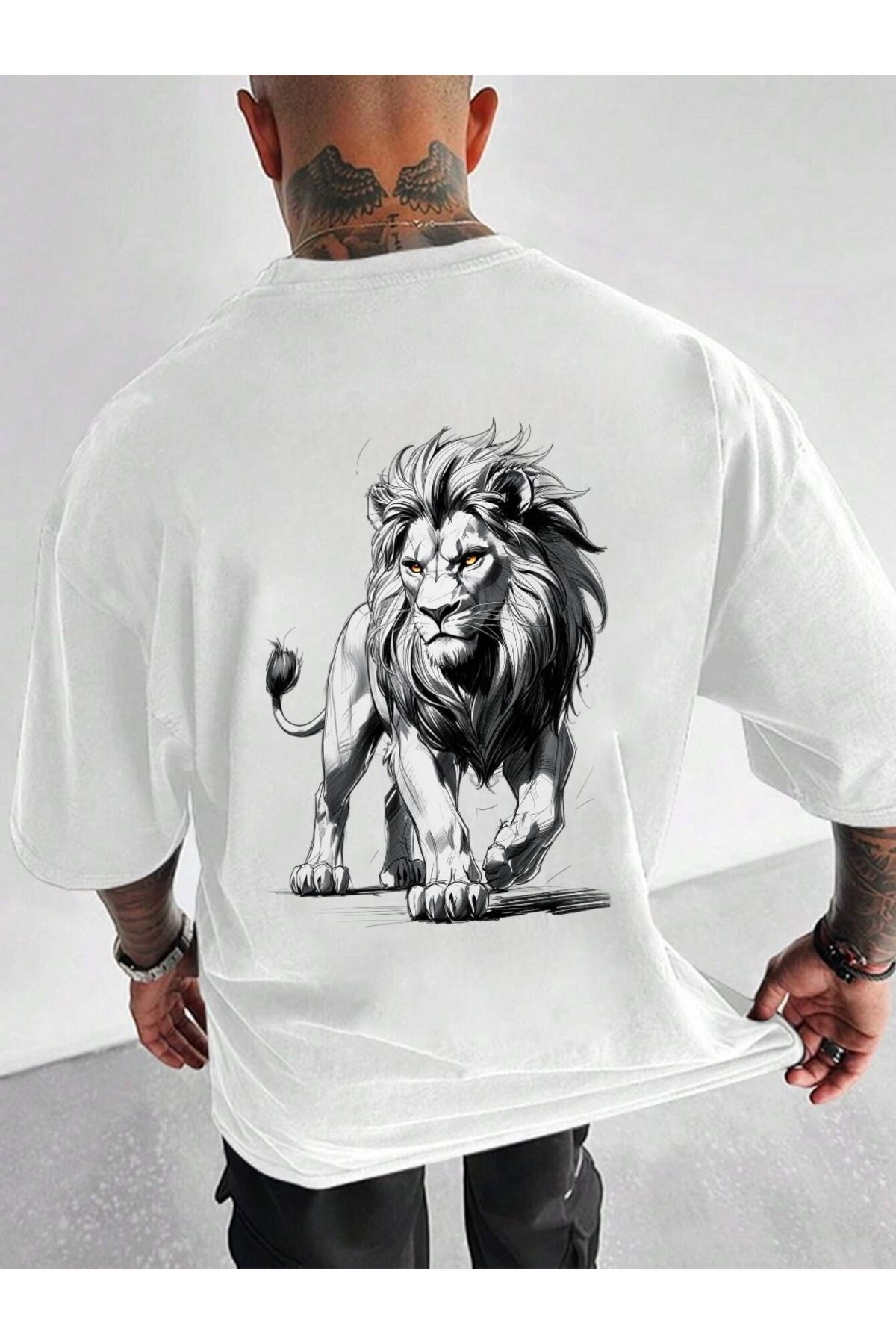 ELNOYA Unisex Pamuklu Beyaz Oversize "Aslan" Baskılı Bisiklet Yaka Rahat T-shirt