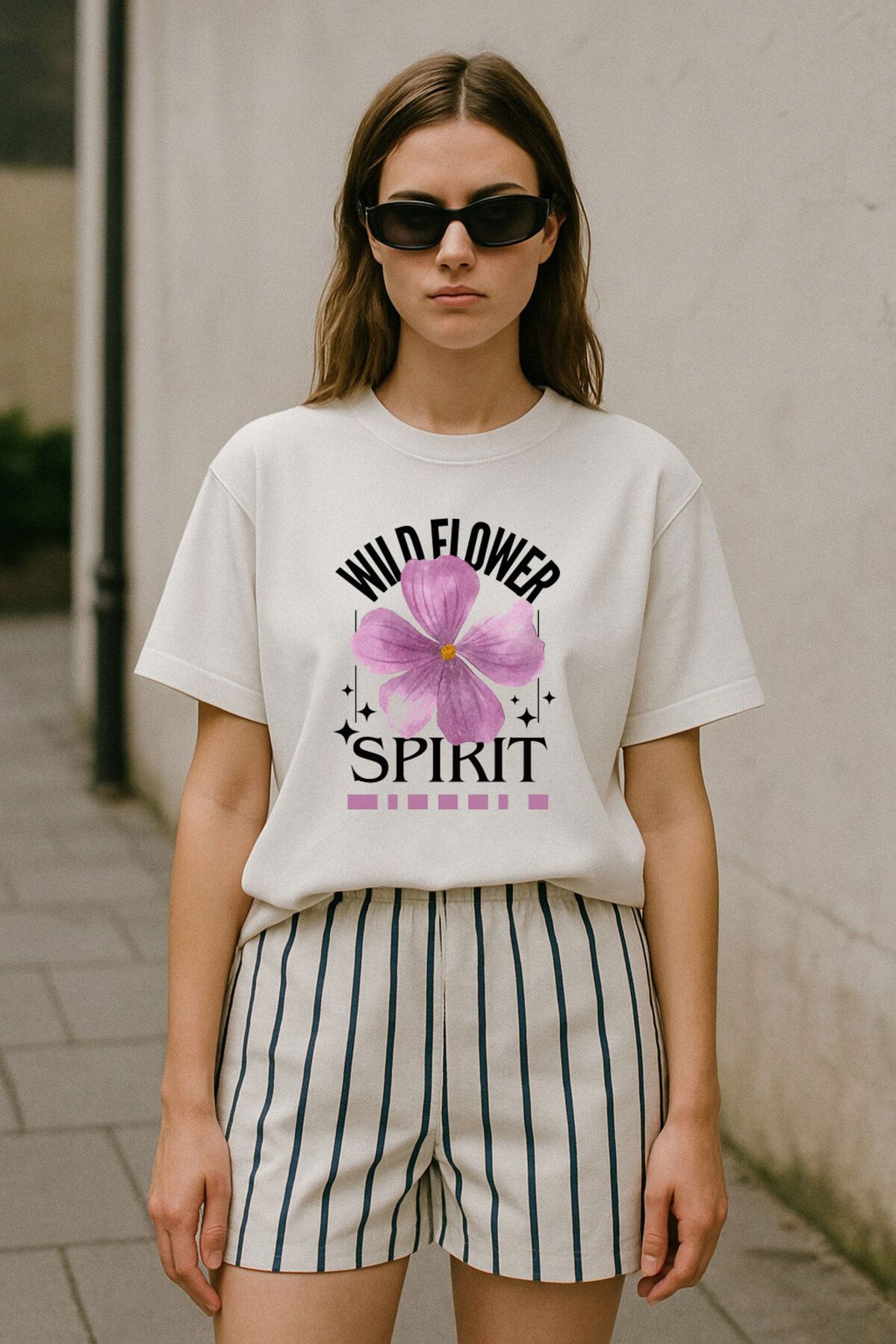 onsrawear Wild Flower Spirit Old Money Kombin Tasarım Baskılı Vintage Oversize %100 Pamuk Beyaz T-shirt
