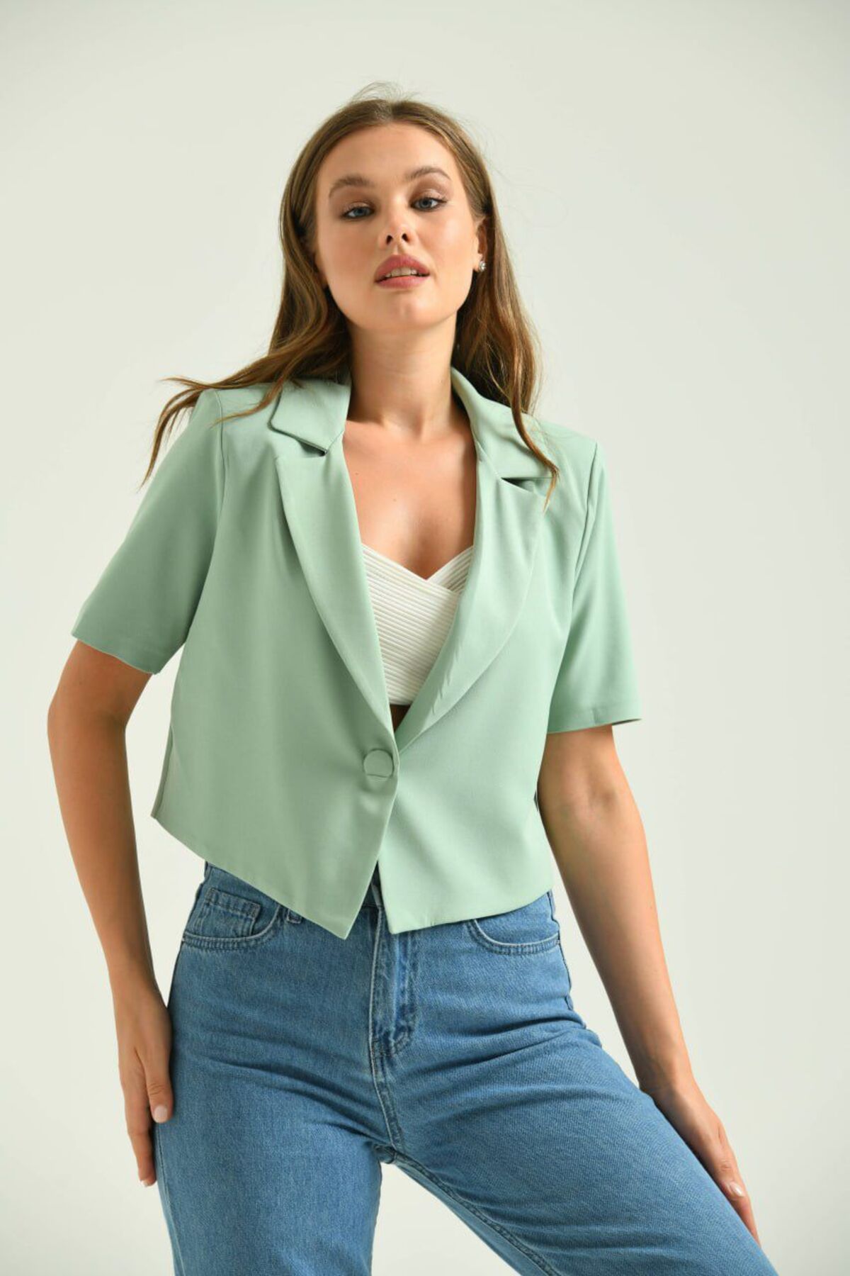 Büşra Fashion Kısa Blazer Ceket