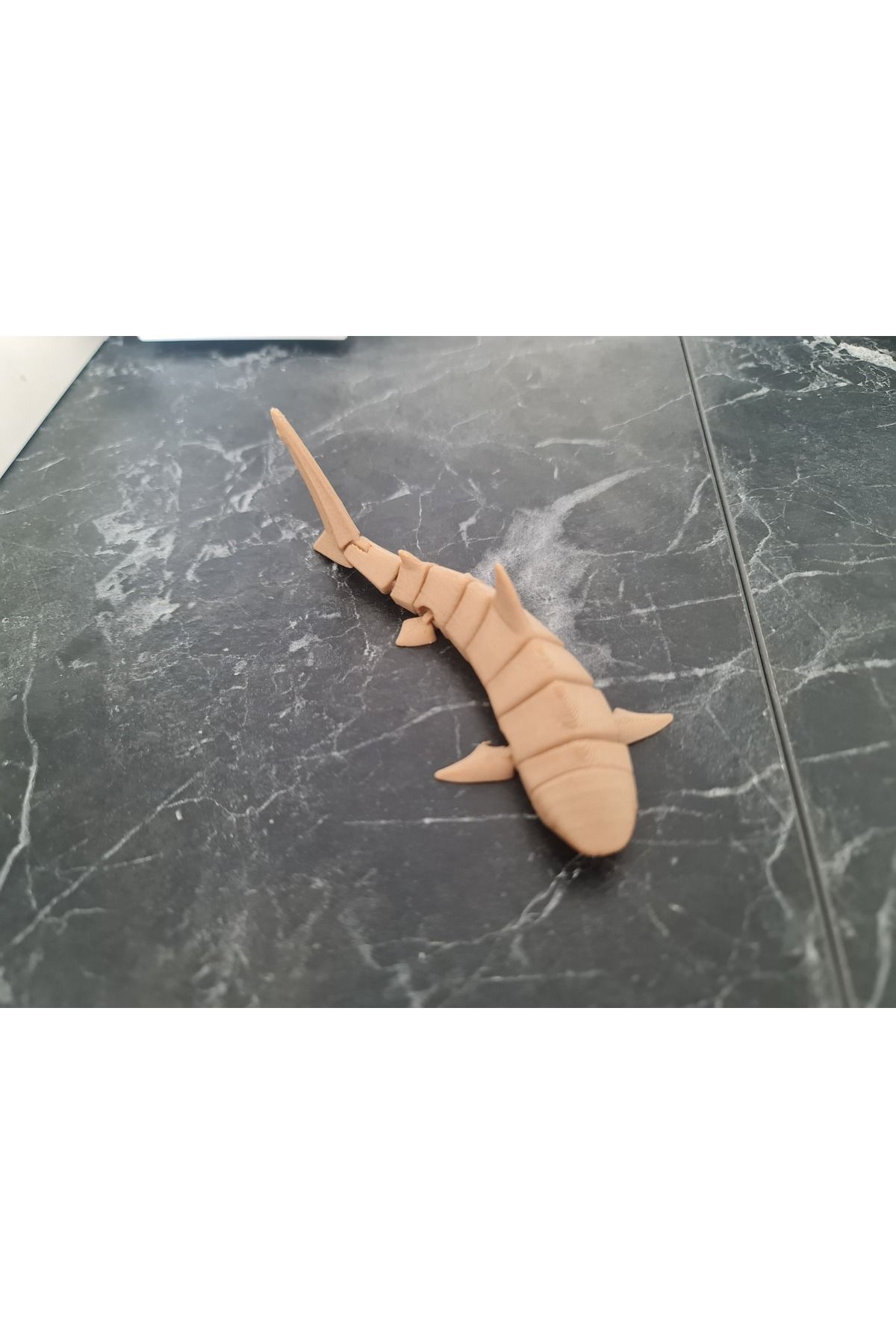TSC Doğal Ahşap Katkılı Hareketli Köpek Balığı Megalodon Oyuncak 13CM