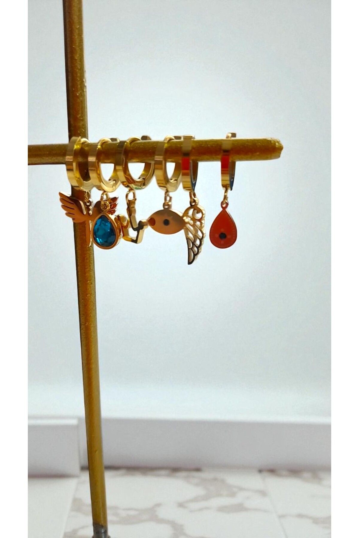 NOVA JEWELLERY Gold Rengi Farklı Desenli 6'lı Paslanmaz Çelik Küpe Seti