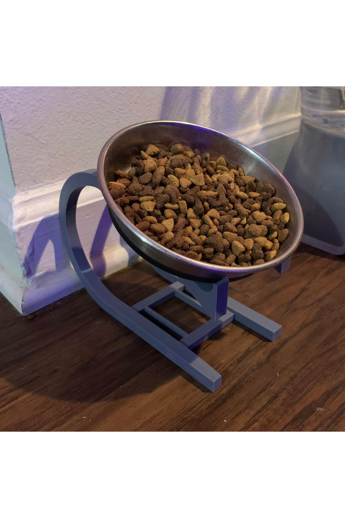 talaşoğlu Açılı kedi maması kasesi tutucu