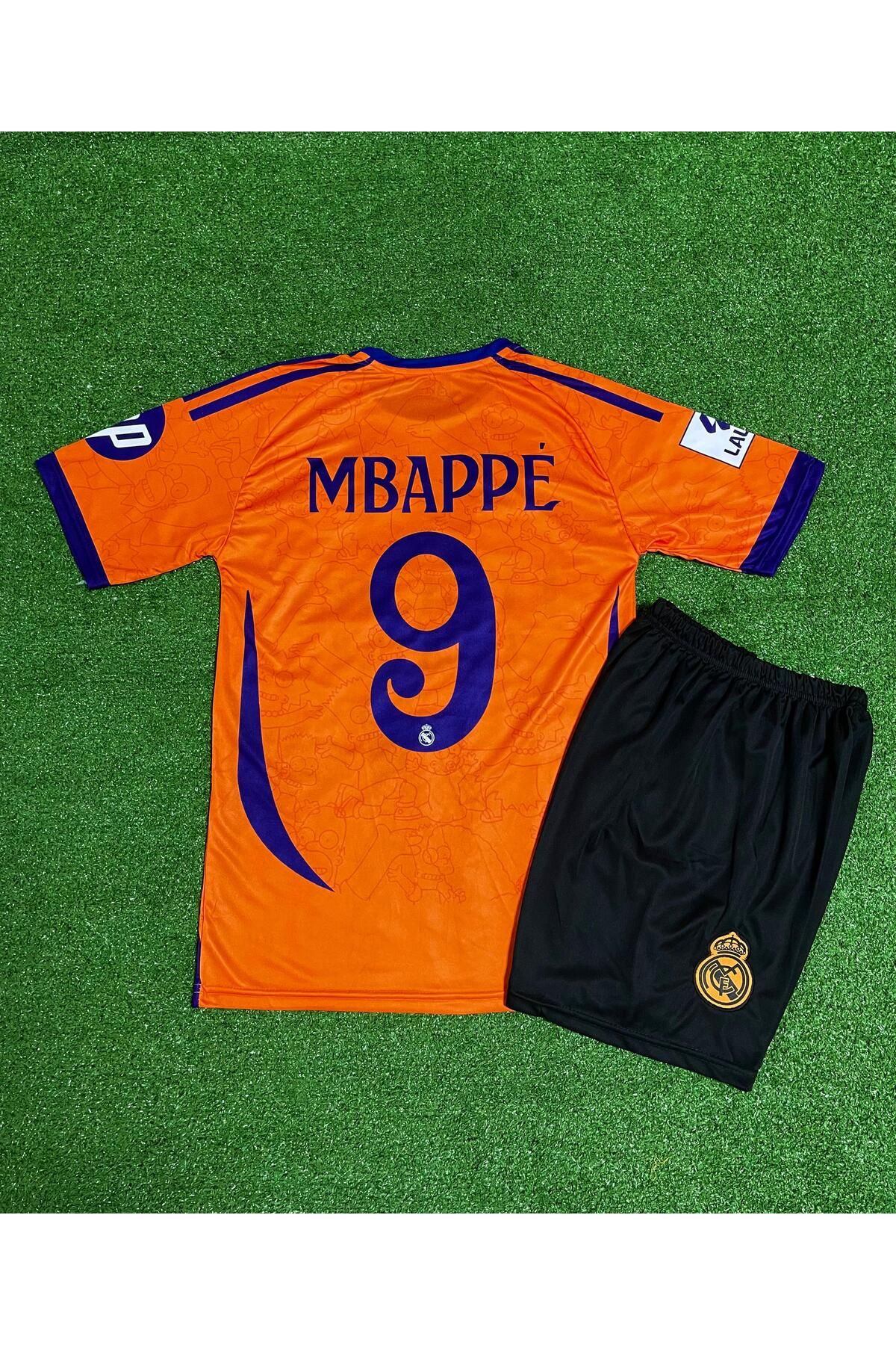 BARBITOS Real Madrid Kylian Mbappe Özel Konsept Çocuk Forması (The Simpsons)