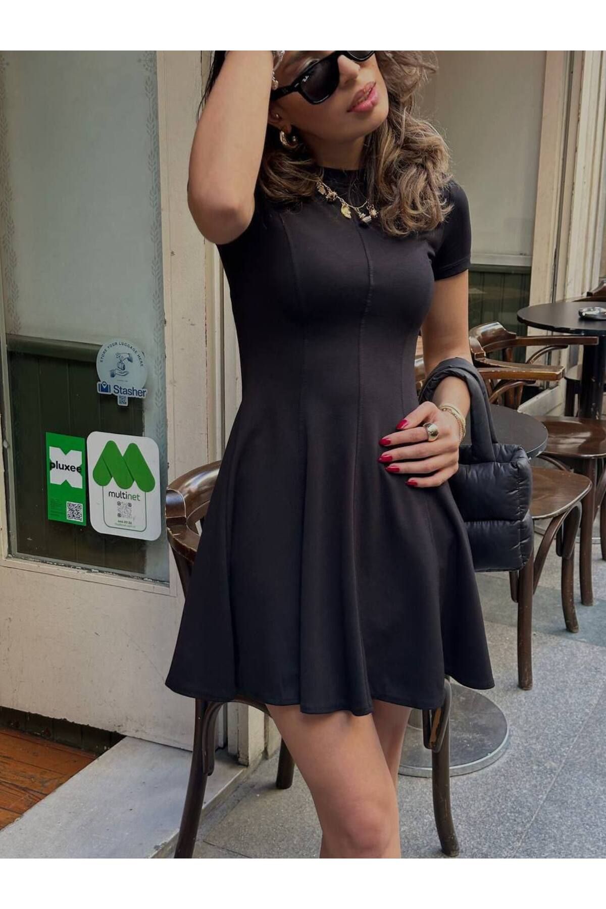 Butik Modal Kumaş Biyeli Volanlı Kısa Kollu Elbise