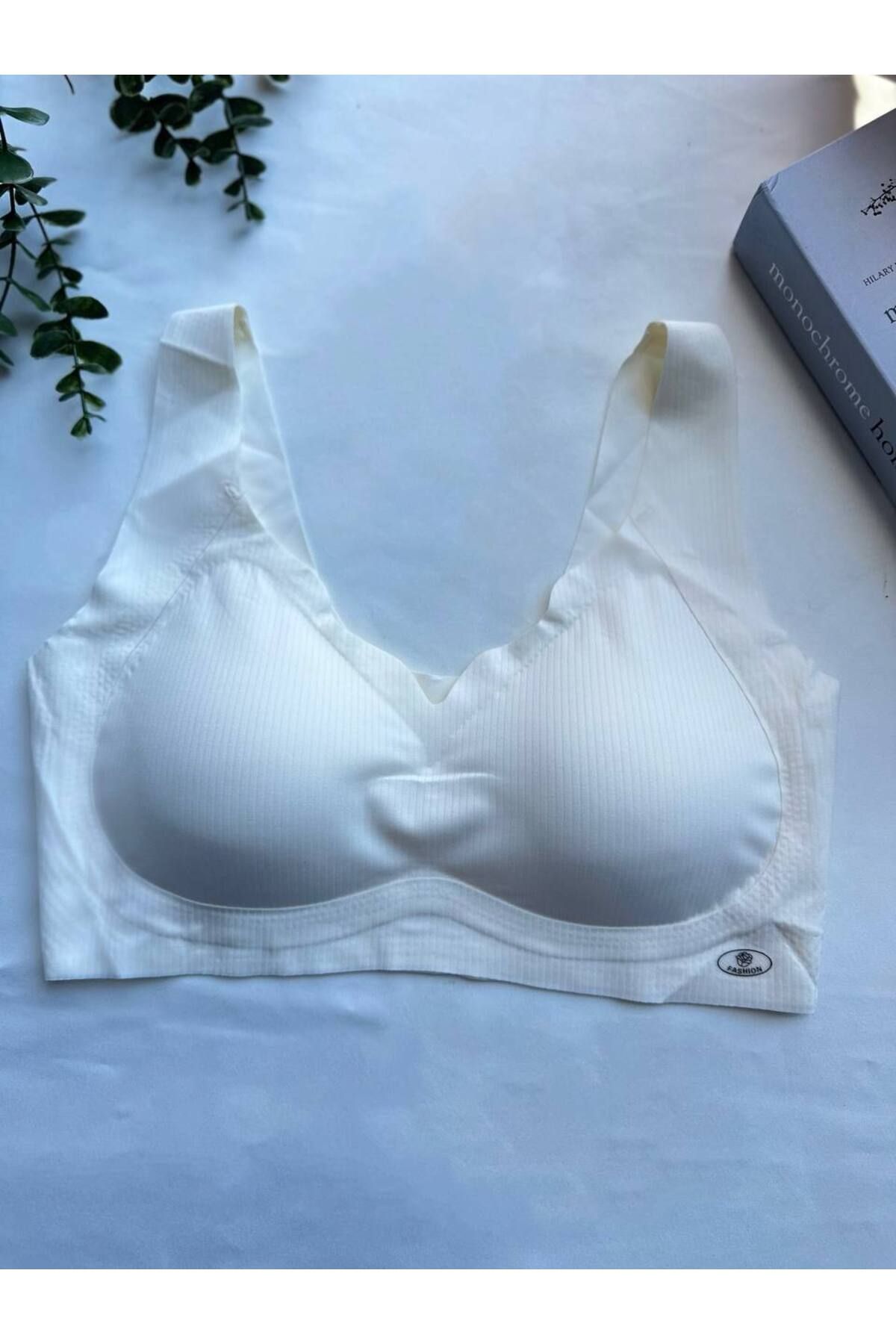 Fily İç Giyim İthal Fashion Şekillendirici Süngerli Desteksiz (Yok Gibi) Sütyen (Yıkama Filesi Hediyeli)