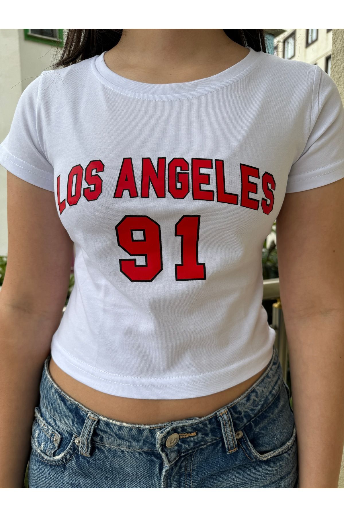 GRİLAND Kadın Beyaz Los Angeles Baskılı Crop Likralı Pamuklu Slim Fit Kısa Crop
