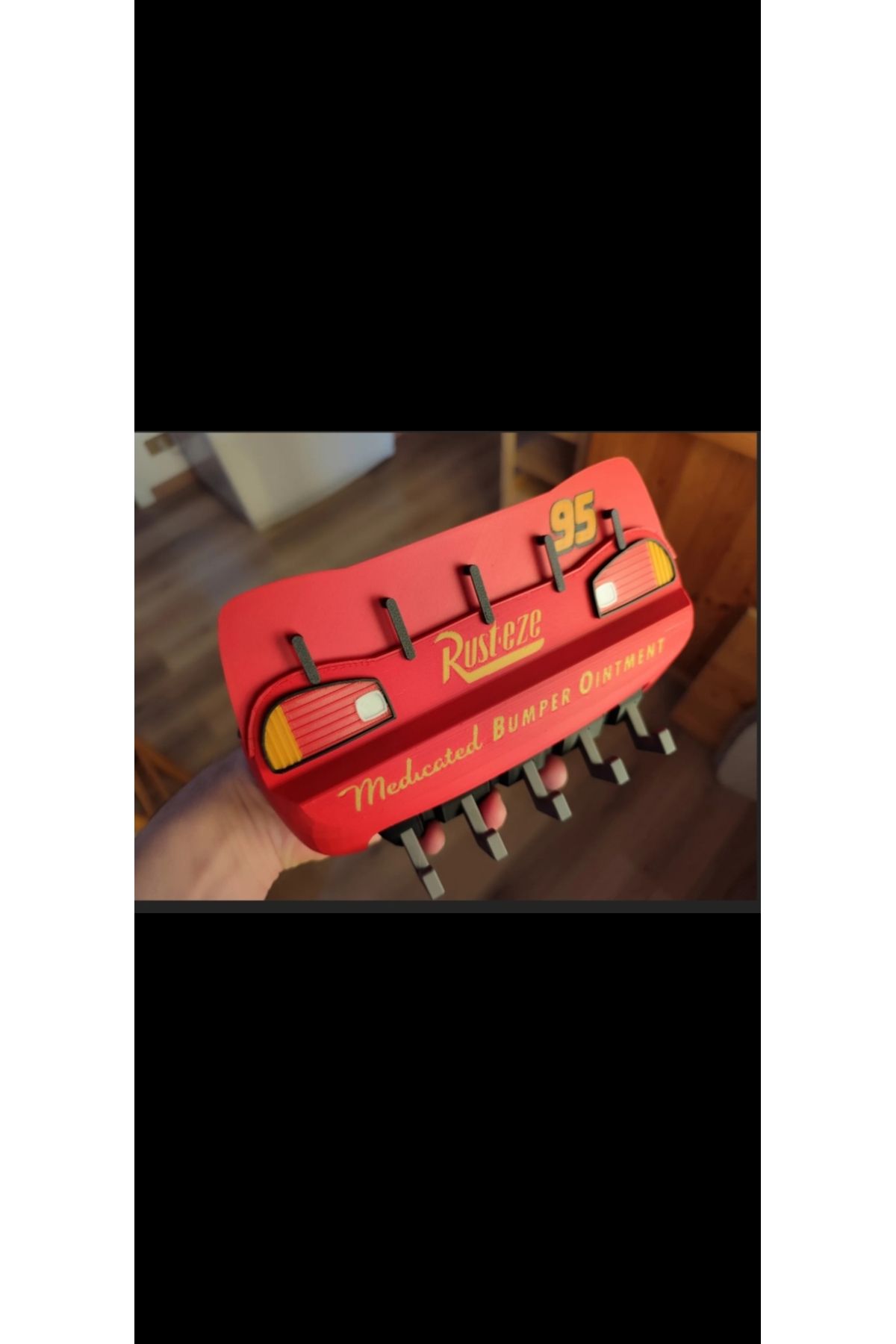 ABAS Lightning McQueen Anahtarlık Askısı – 3D Baskı Duvar Dekoru