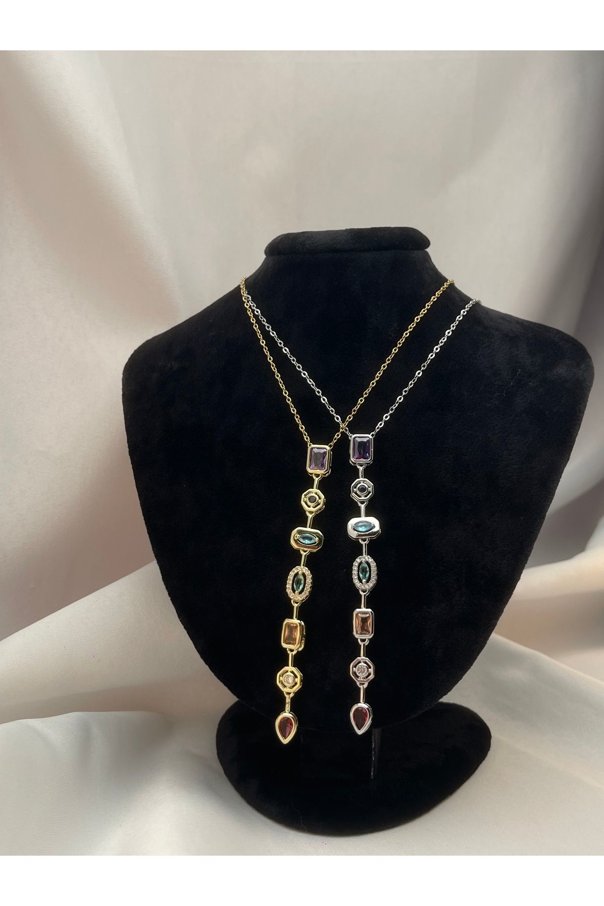 Butik Y Şeklinde Gümüş Renk Kolye / 7 Taş Modeli / Yeni Sezon