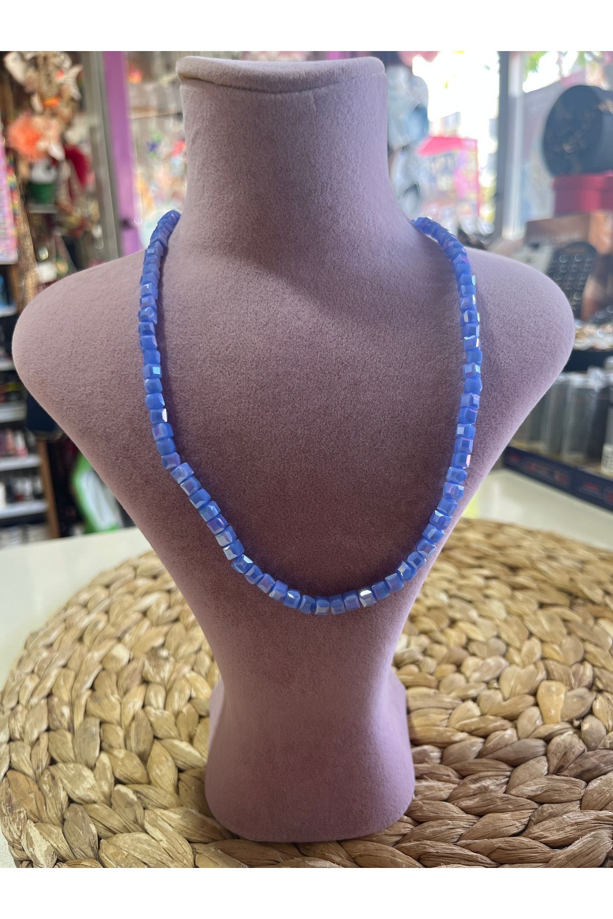 Madam accesorize Boncuk işi kolye