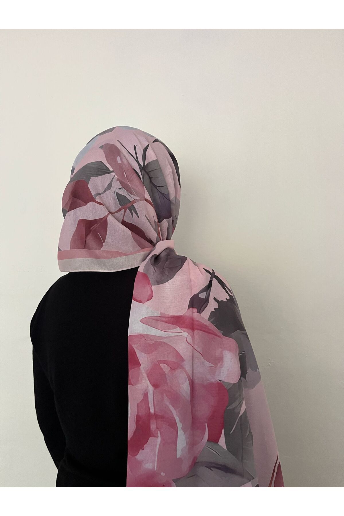 BOUTİCON Çiçek Desenli Krem-Pembe Soft Pamuklu Şal 75 x 180