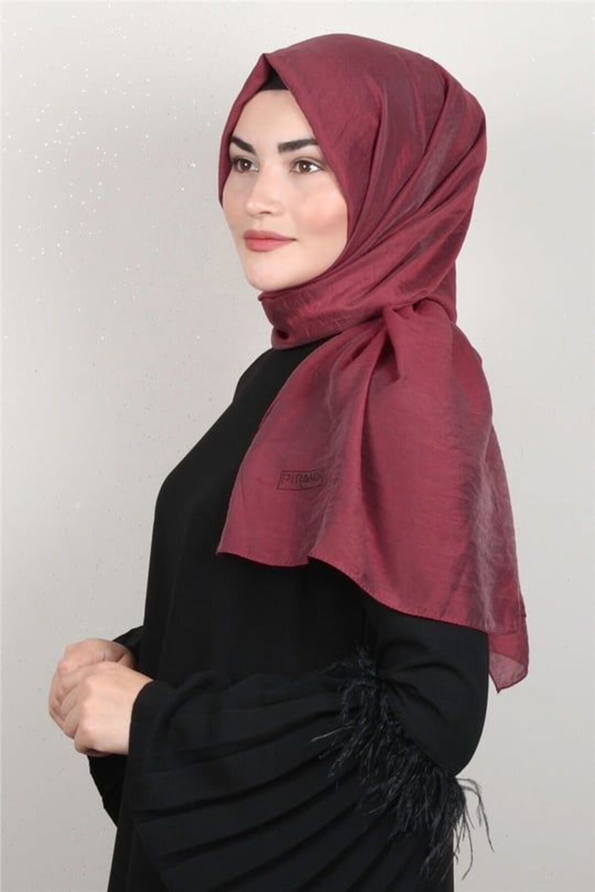 PİRAMİT MİLANO ŞAL BORDO