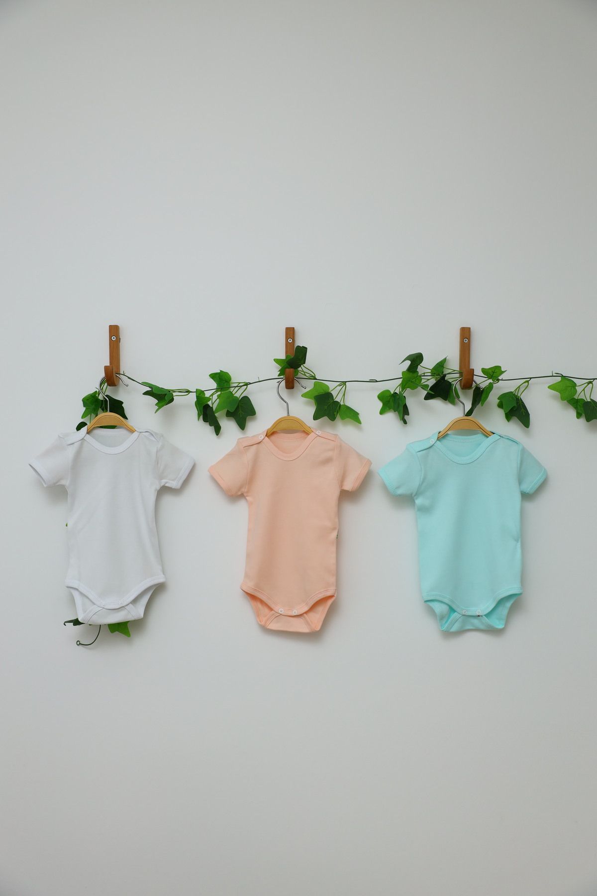 Vivolas %100 Organik Pamuk Yarım Kollu Çıtçıtlı Zıbın 3'Lü Set Kız Bebek & Çocuk