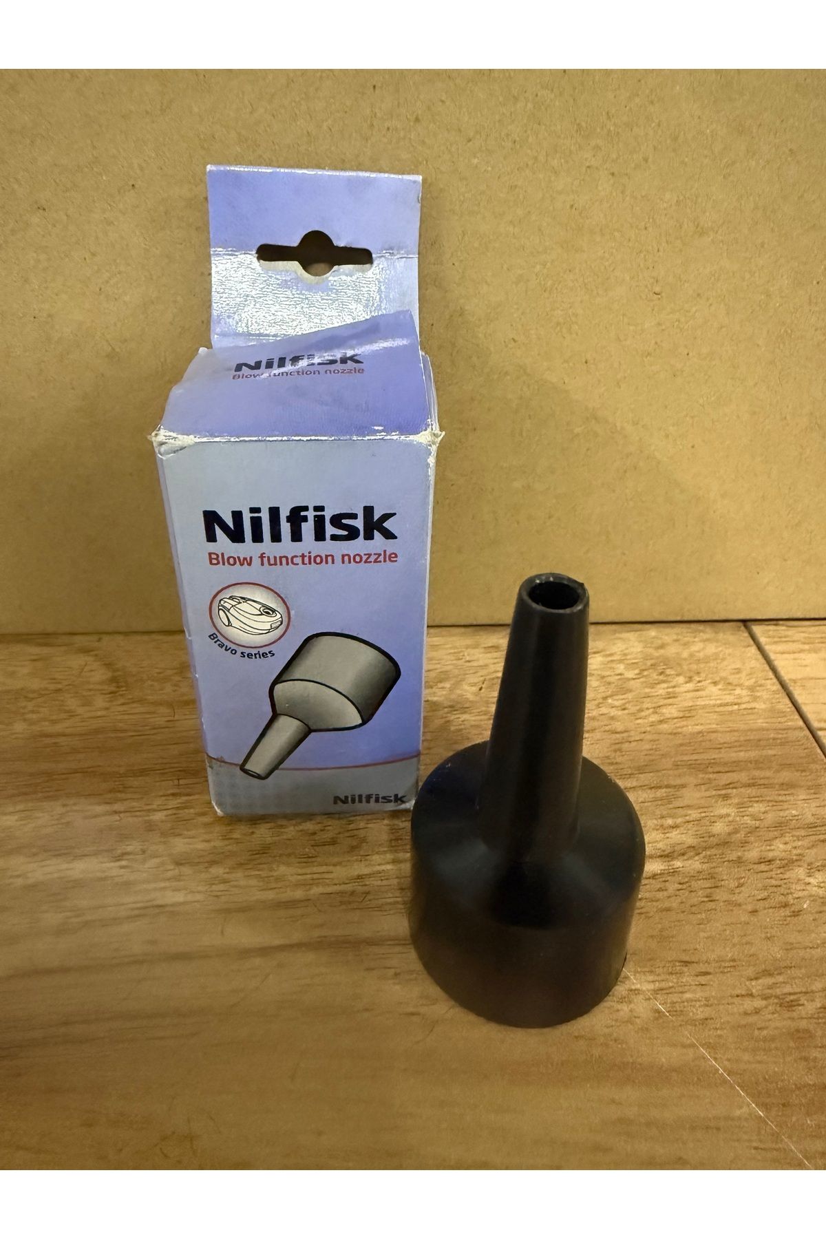 Nilfisk Bravo Üfleme Fonksiyonlu Aparat Orijinal Yedek Parça Yetkili Servis Güvencesiyle