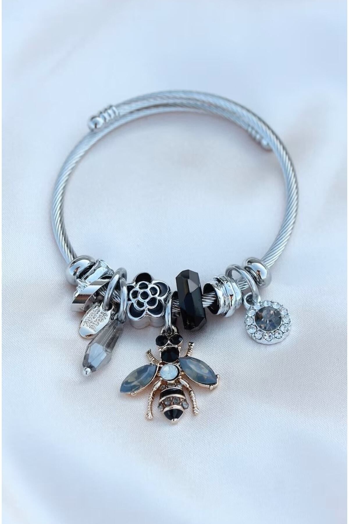 HEDİYEBOHÇAM Arı Charm Detaylı Bileklik