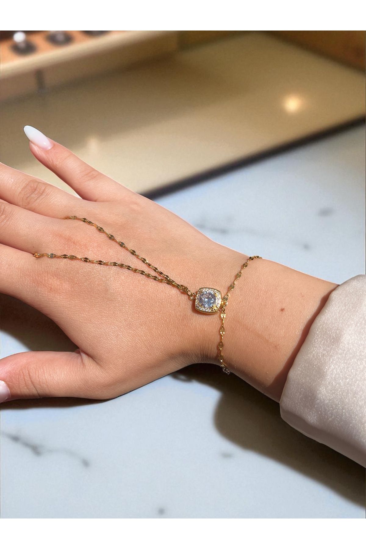Lilac Jewelry Paslanmaz Çelik Gold Zirkon Taşlı Şahmeran Bileklik