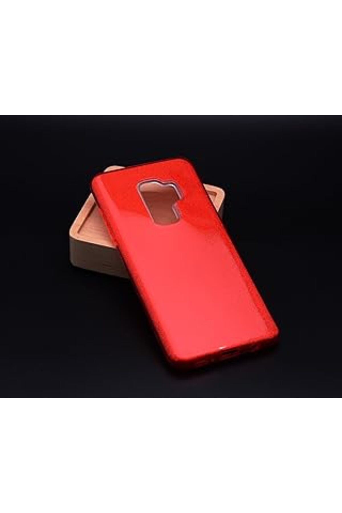 Pazarcan Zore Shining A6 Plus 2018 Red Ile Uyumlu Silikon Kapak