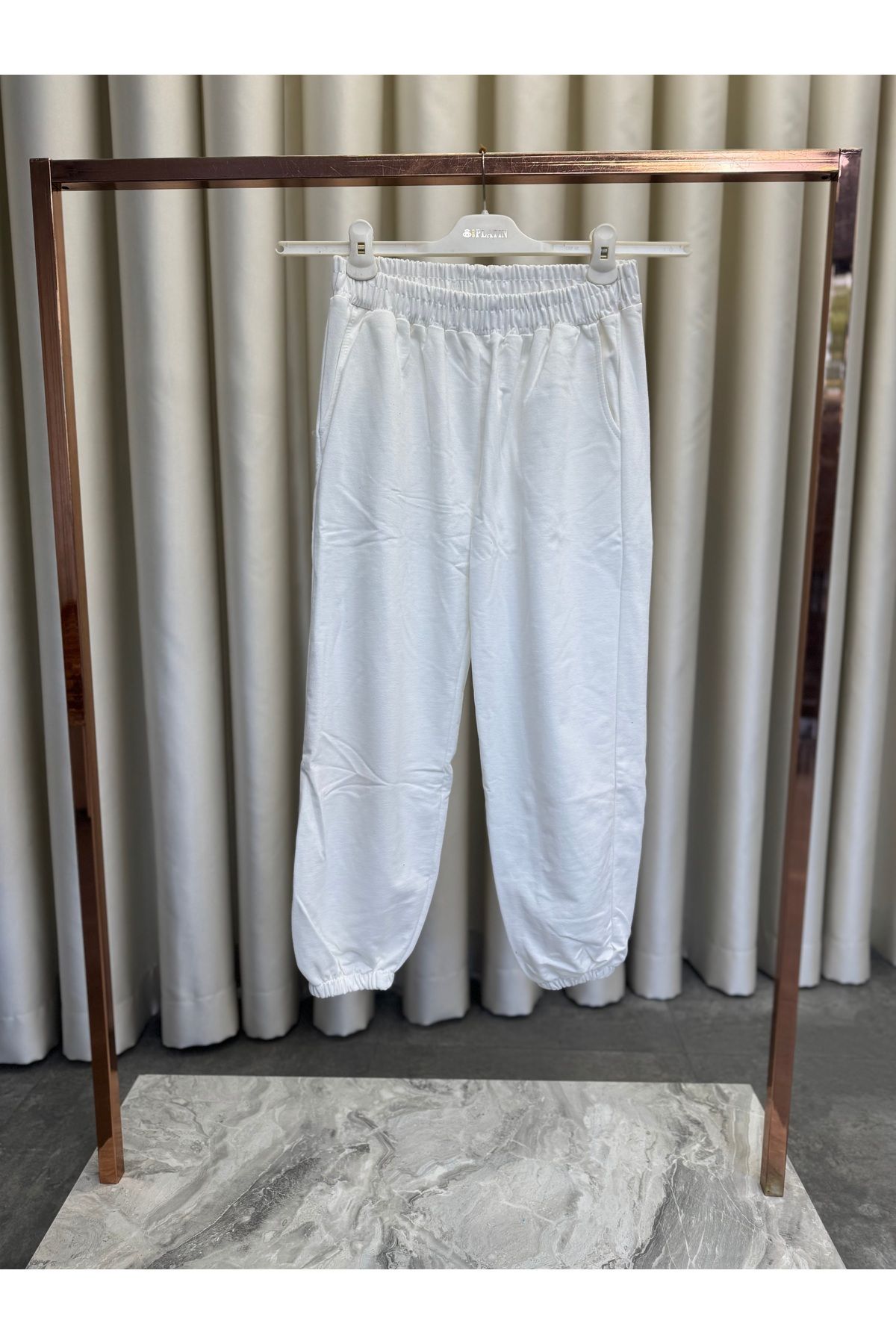 PELTEX Kadın Beyaz 2 İplik Beli Paçası Lastikli Eşofman Altı (BOY 90CM)