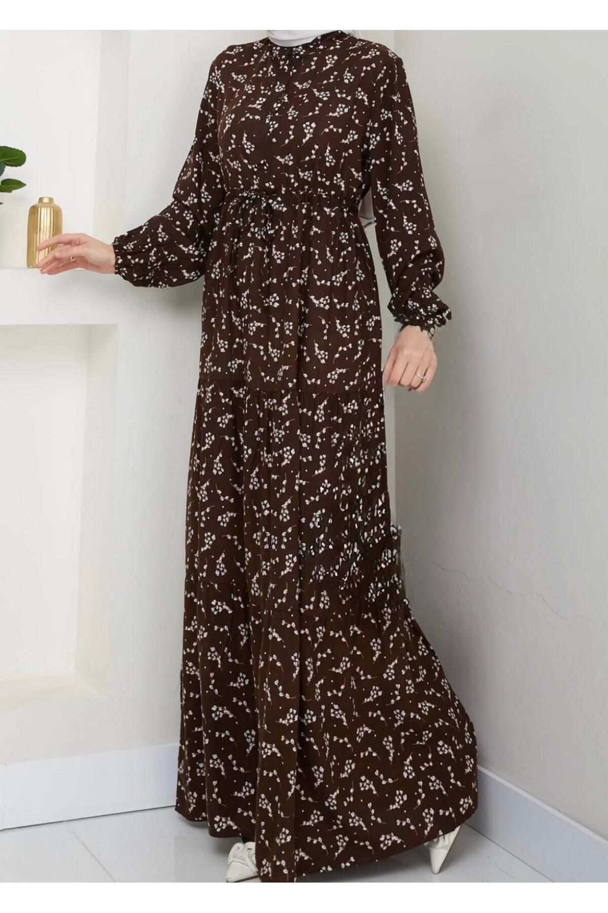 Alarzeh Moda Desenli Kuşaklı Siyah Tesettür Elbise