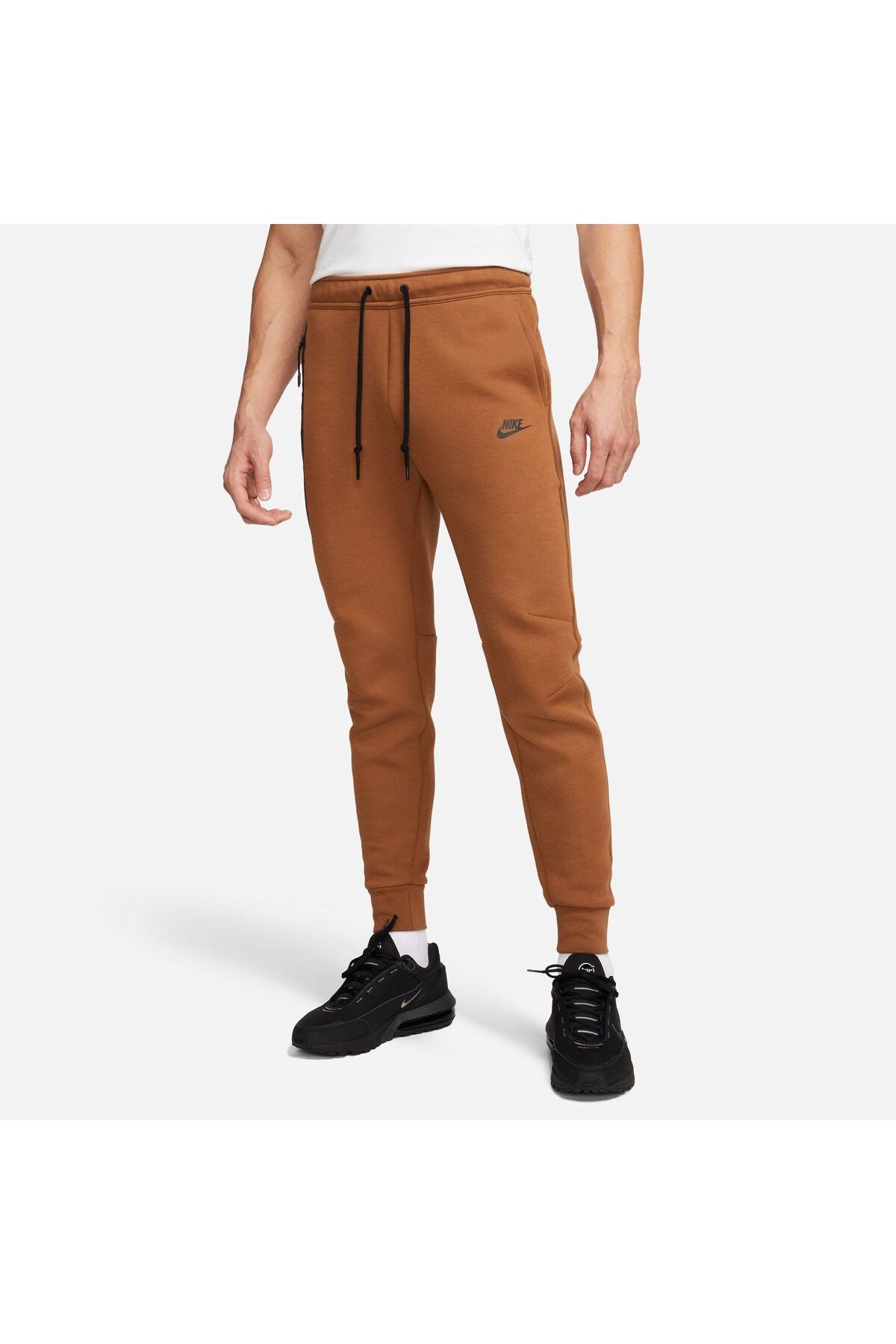 Nike-Pants M Tech Feelce Jogger S S INTL 1