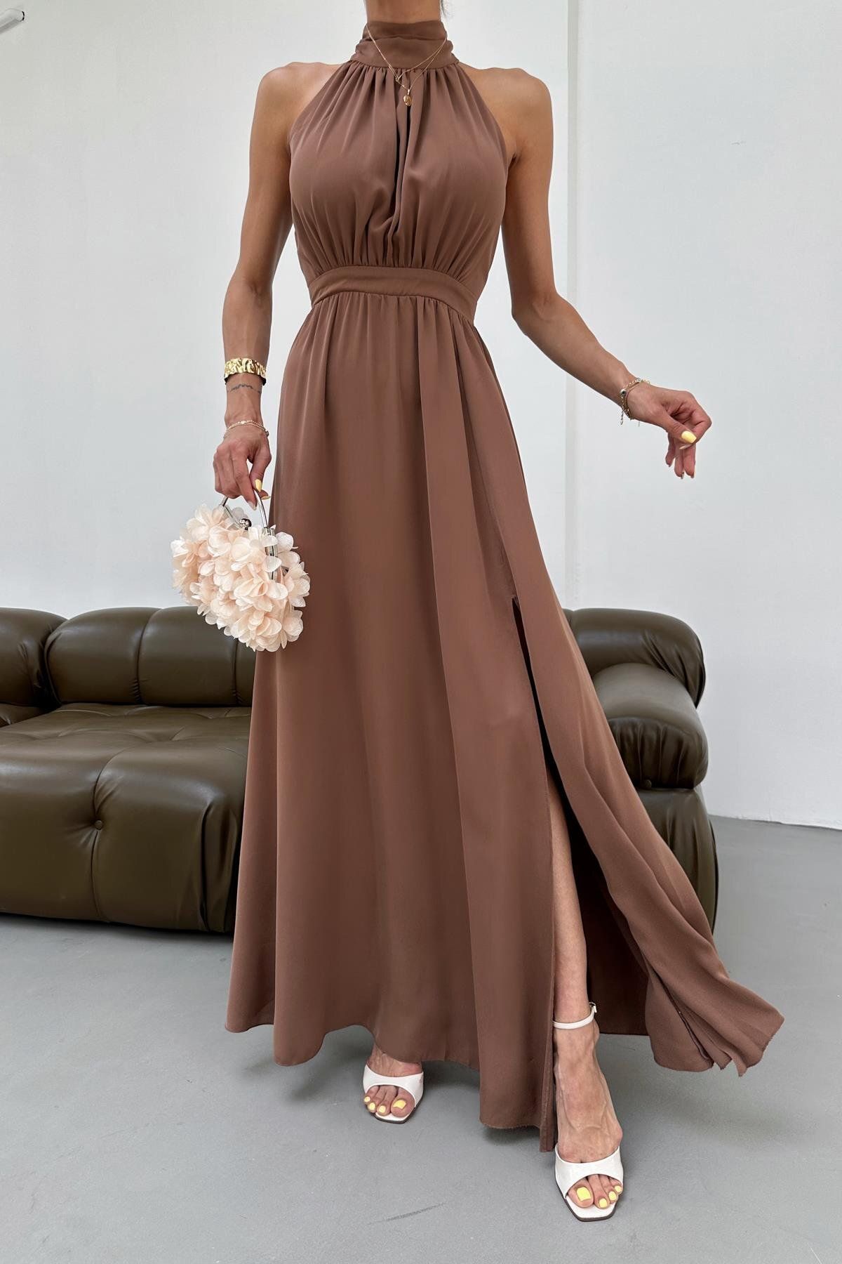 mylove Halter Yaka Yırtmaçlı Şifon Elbise Kahve