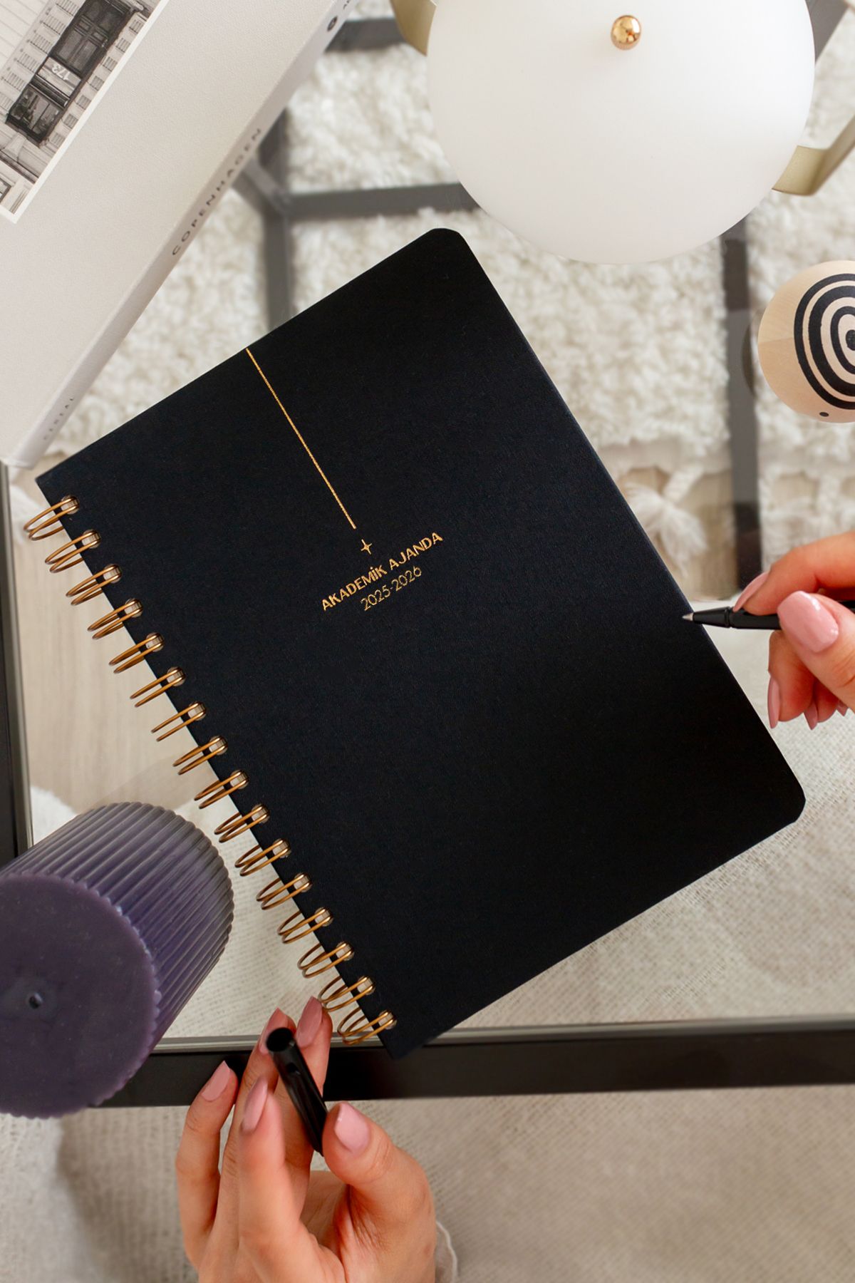 Matt Notebook 2025-2026 A5 Keten Akademik Ajanda Spiralli 15x21 cm - 17 Aylık Siyah