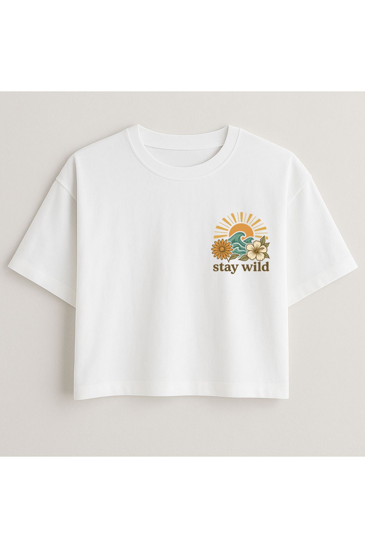 Minou Wear Stay Wild Baskılı Özel Tasarım Kadın Beyaz Oversize Crop Tshirt