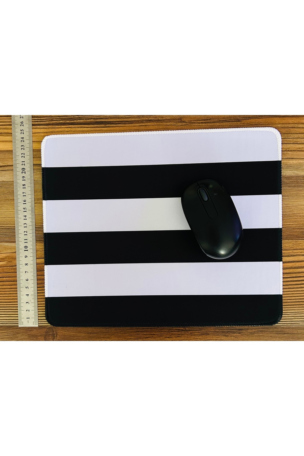 OneZero-لوحة ماوس مرايا مقاس 25 × 30 غير قابلة للانزلاق باللون الأسود والأبيض 3