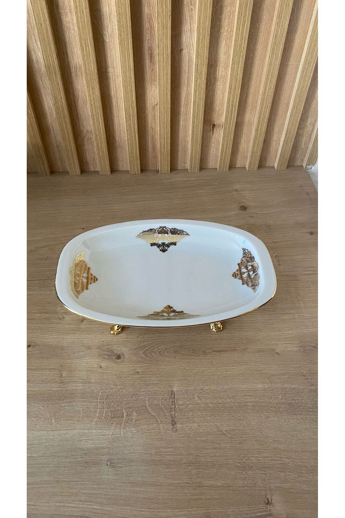 Bigart Big Art Altın Yaldızlı Sunum Tabağı, Çerezlik, Kahvaltılık ( 25 cm )