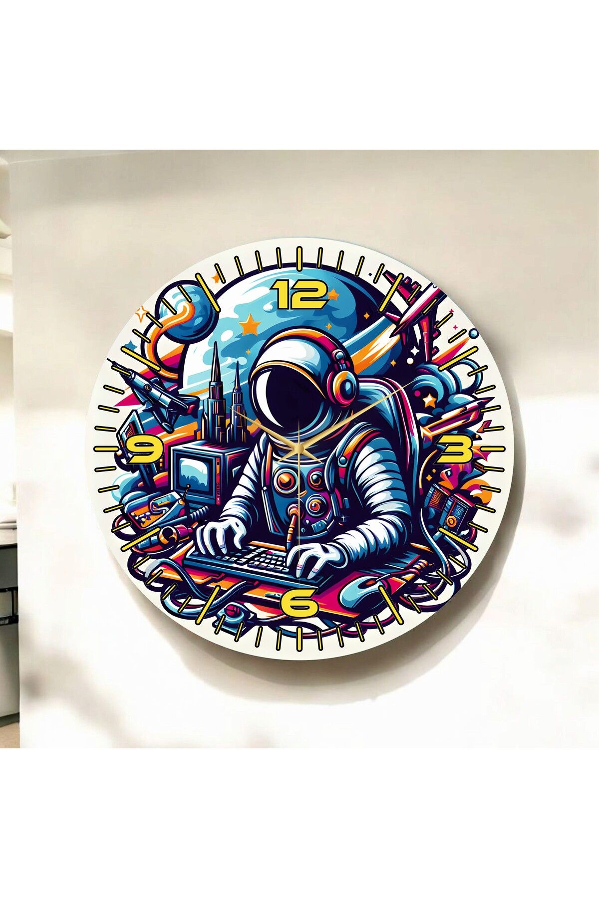 AA Shop Renkli Baskı Gamer Oyuncu Desenli Sayılı Hediyelik Ahşap Sessiz Duvar Saati 50cm